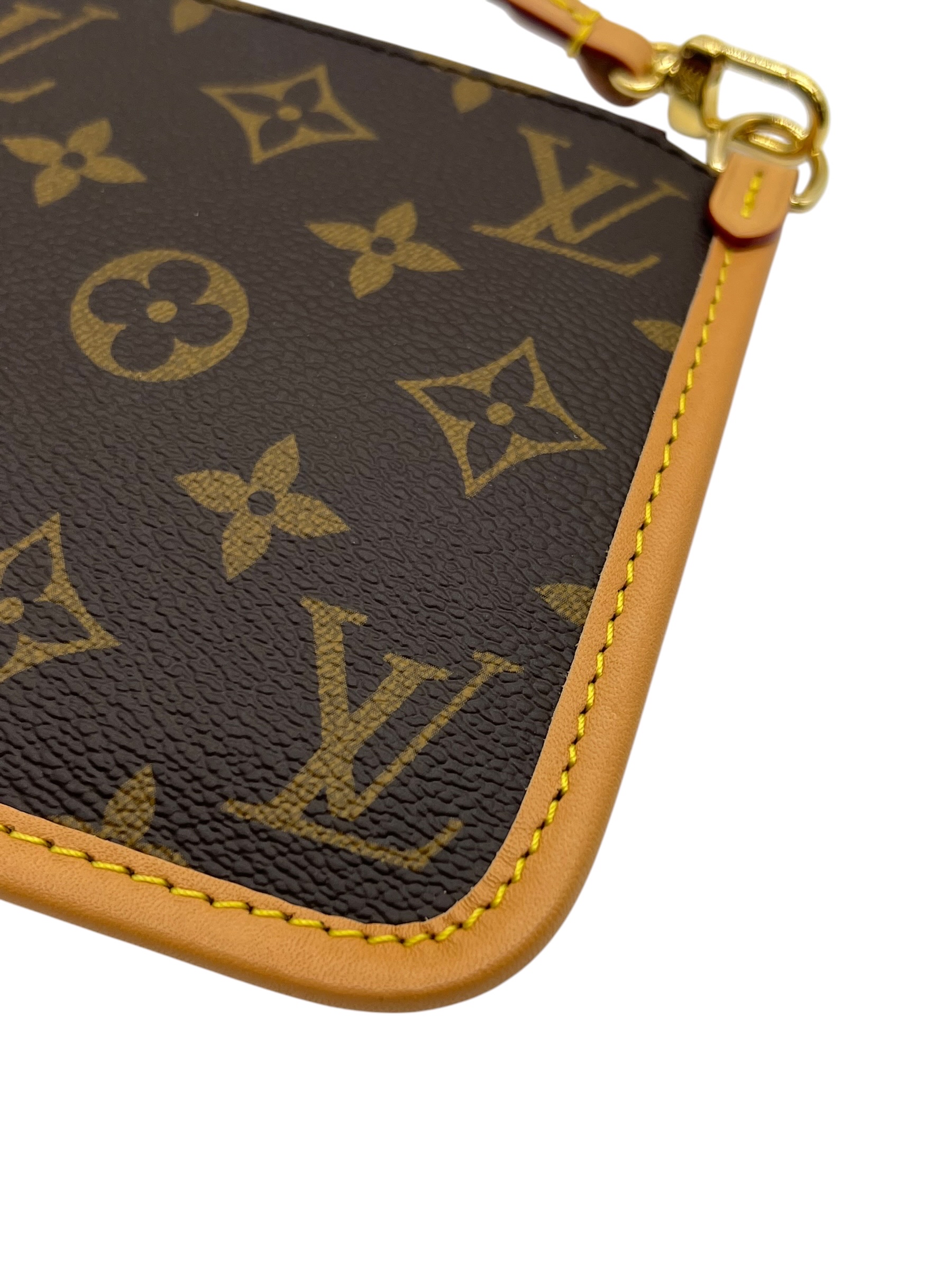 Pre-Owned LV Carry All / Product Code: 062506