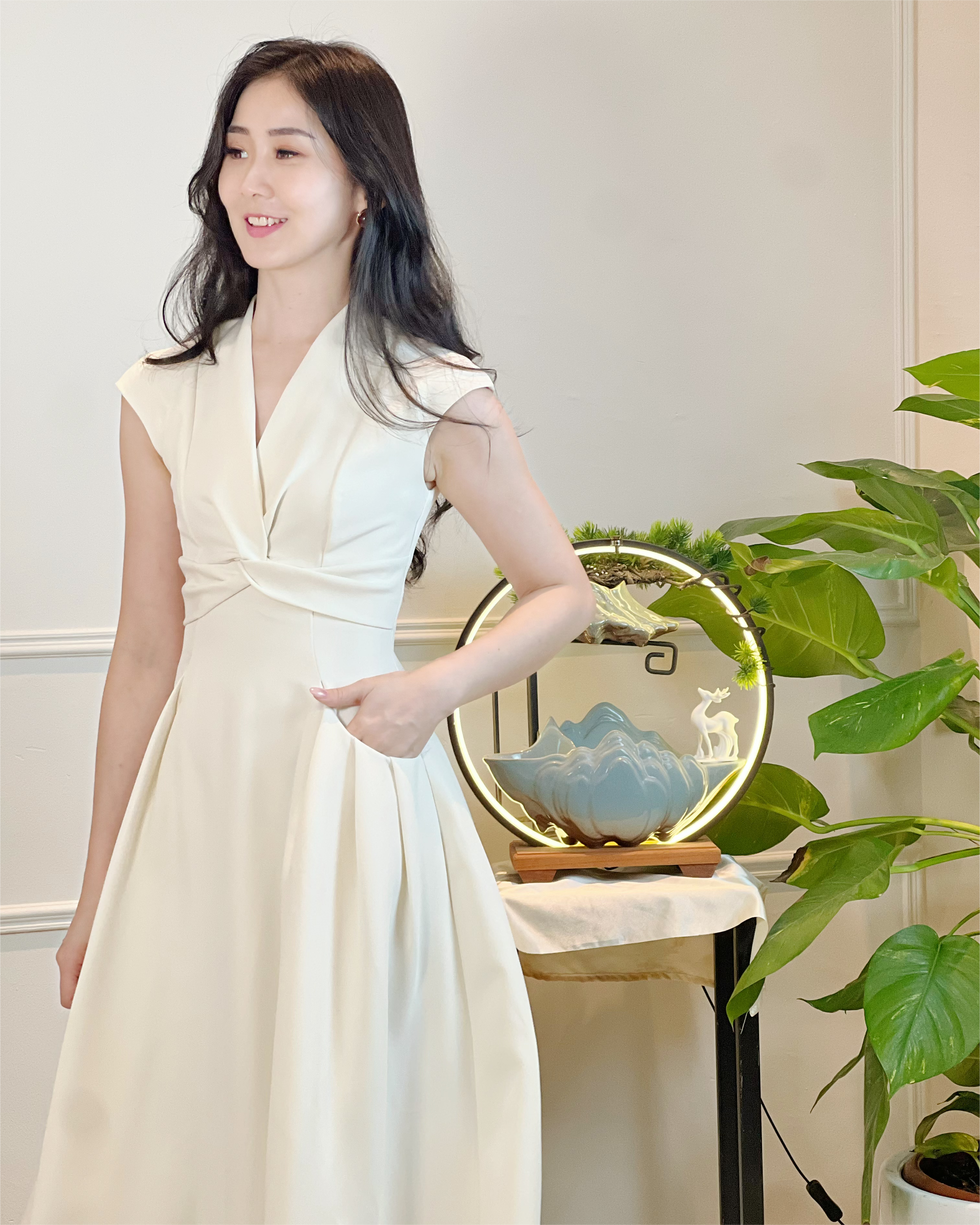 5092 Elena Grace Midi Dress