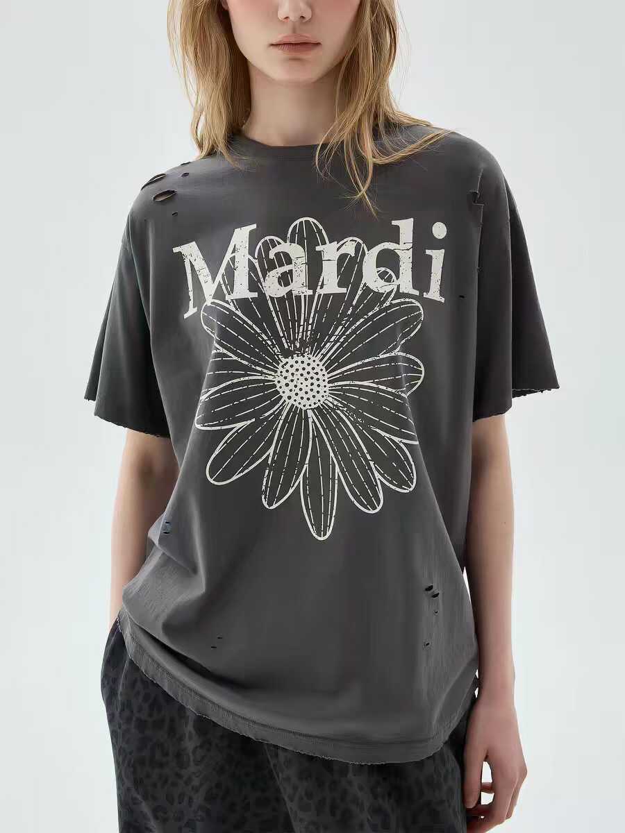 預訂 MARDI 新款破洞短袖Tee [貨號26C012]