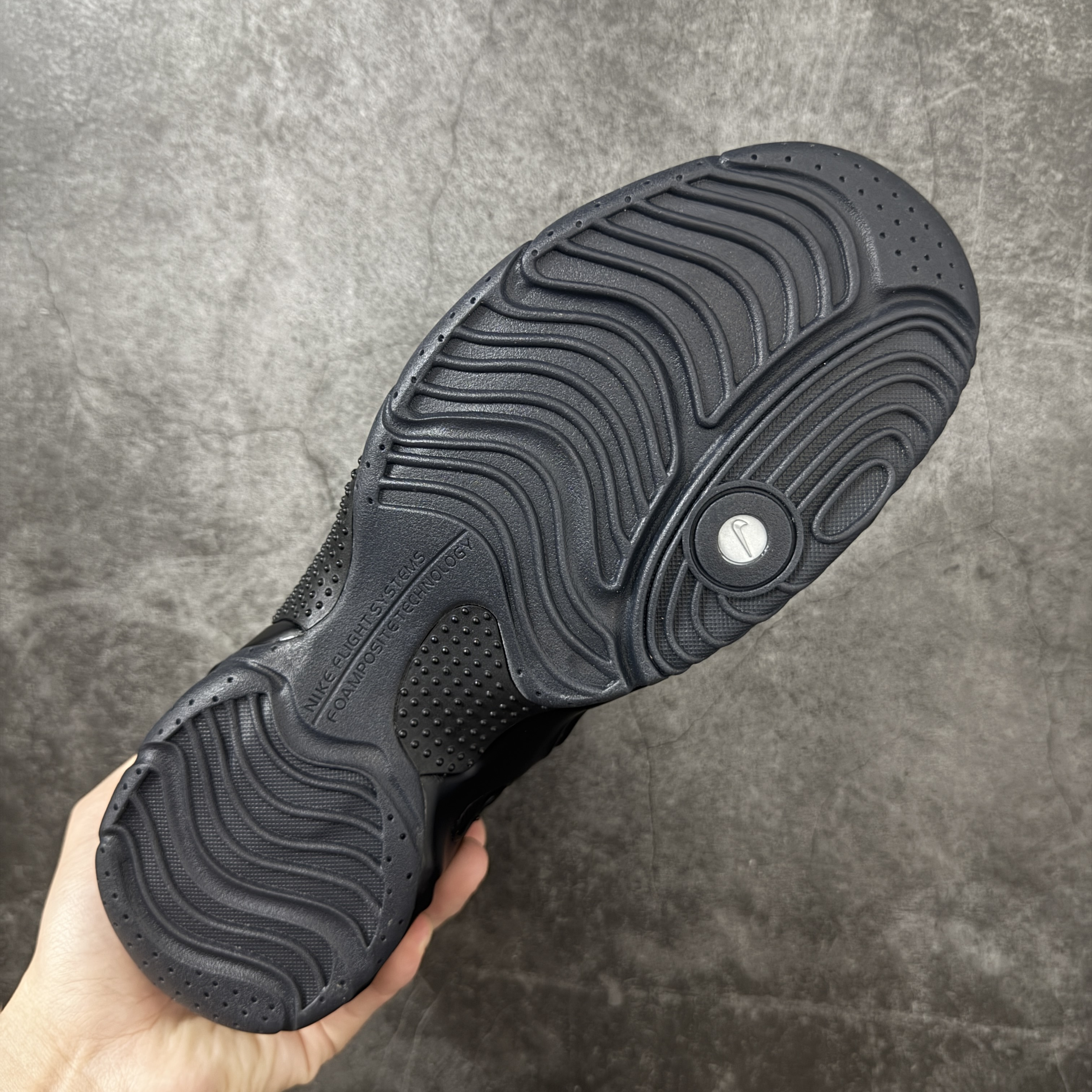 Nike Air Flightposite FV5582-001