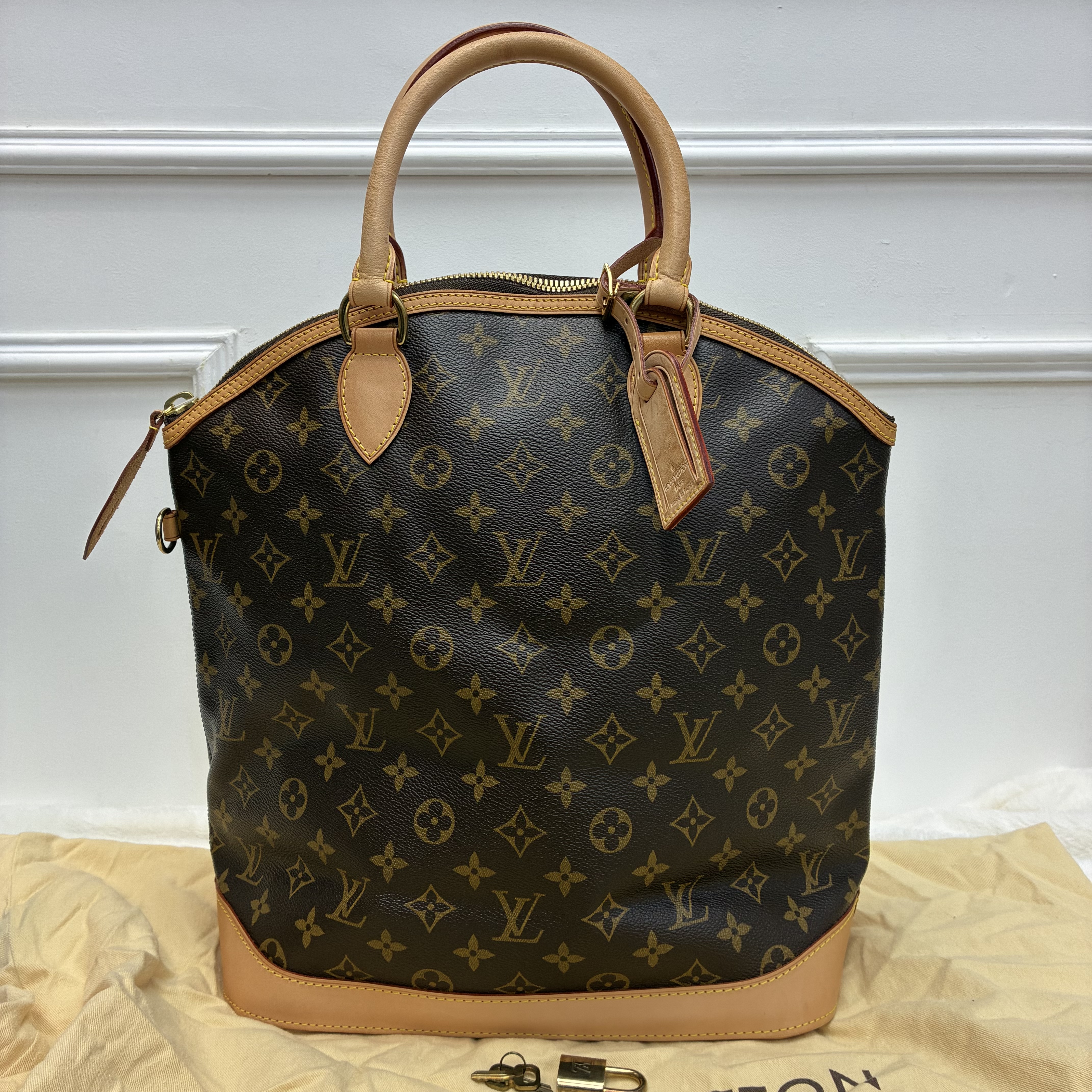Louis Vuitton Monogram Lockit Vertical 
