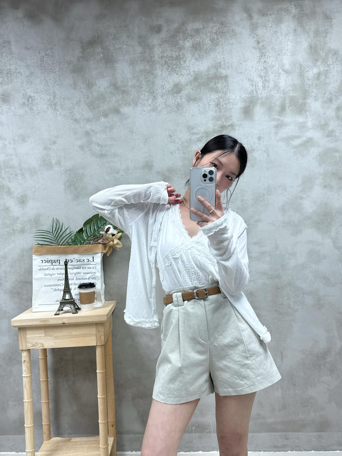 D06 連Belt打褶短褲