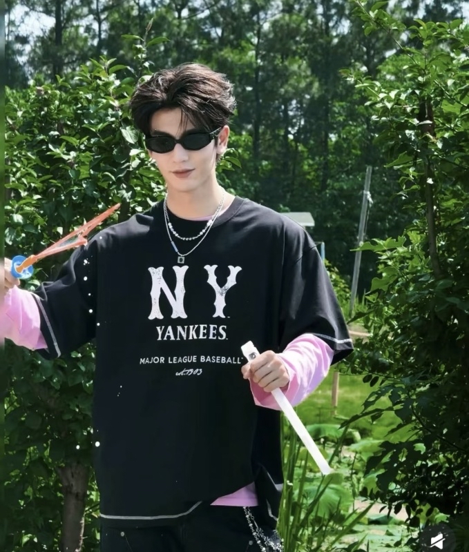 0714 （原版訂製 品質1:1打版 ）NY 复古情侣短袖