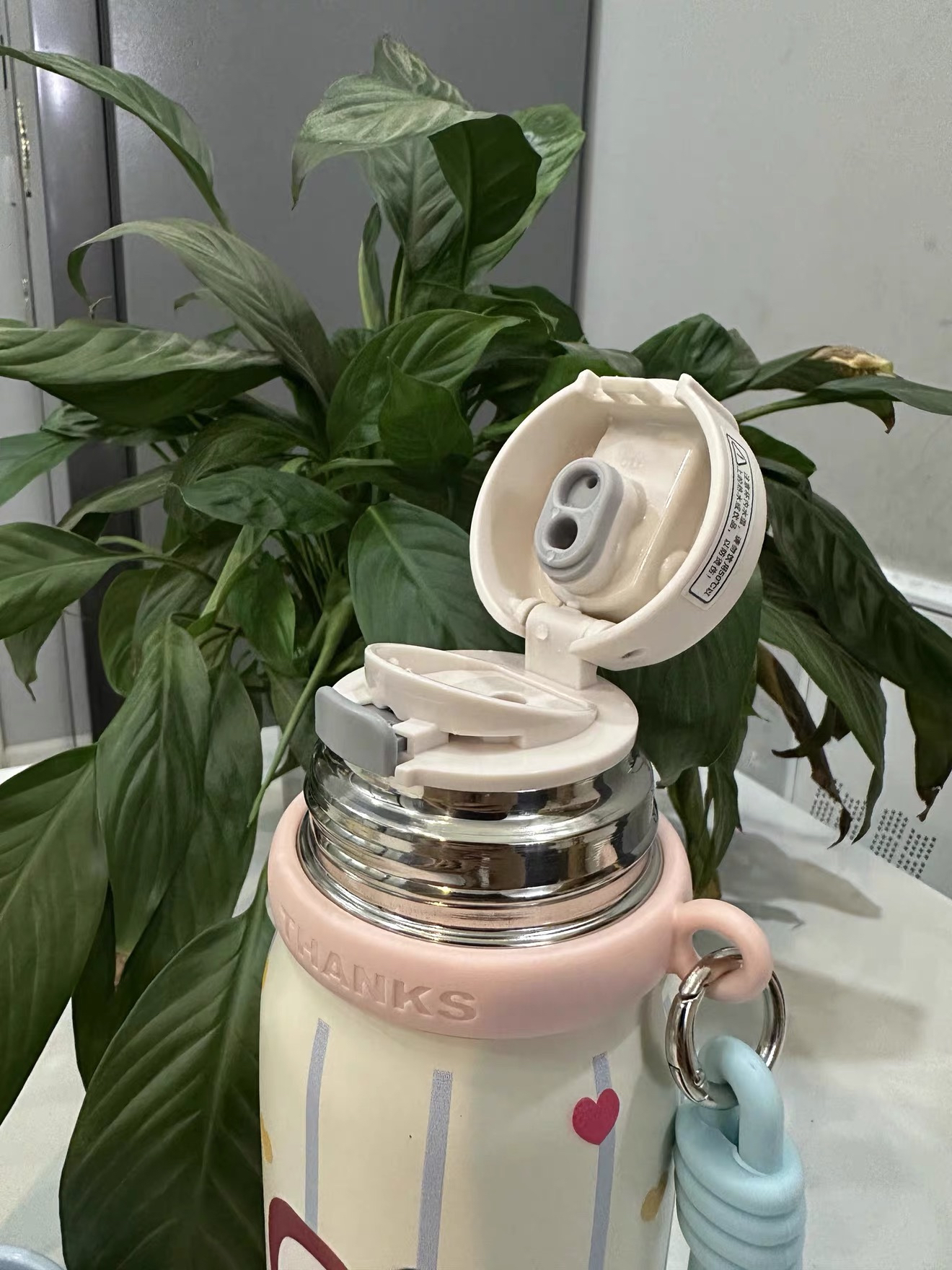 0783 夢想家 700ml 大容量保温杯