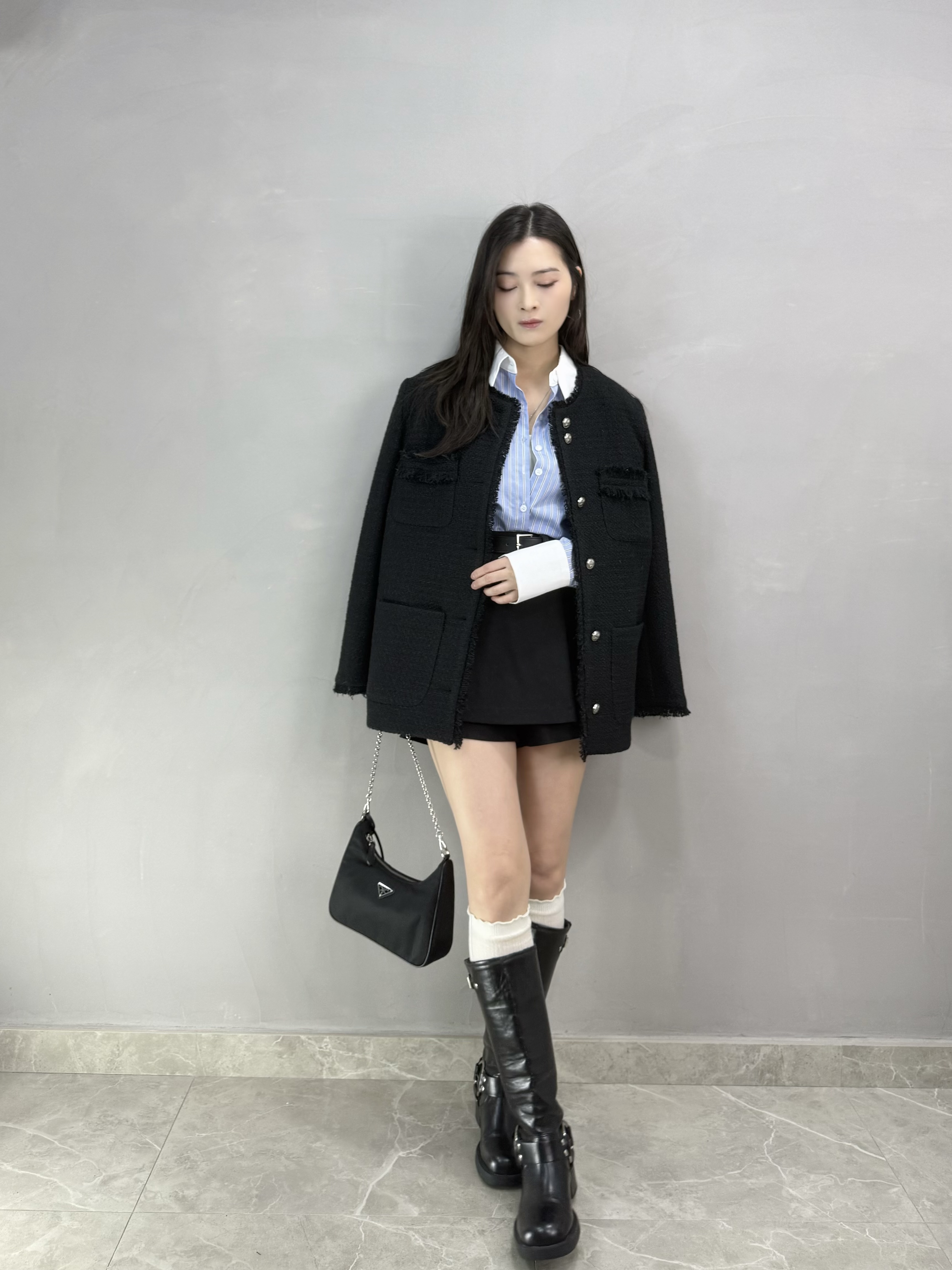 G64 撞白色領條子恤衫