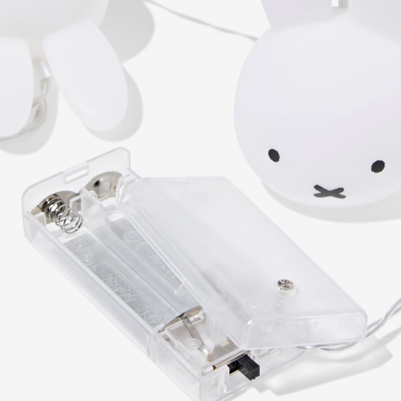 🐰只係一團 Pre Order  - 歐洲 LED miffy 串串燈( 📦 大約2月底到貨, 若遇到缺貨或其它因素貨期會延遲 ）
