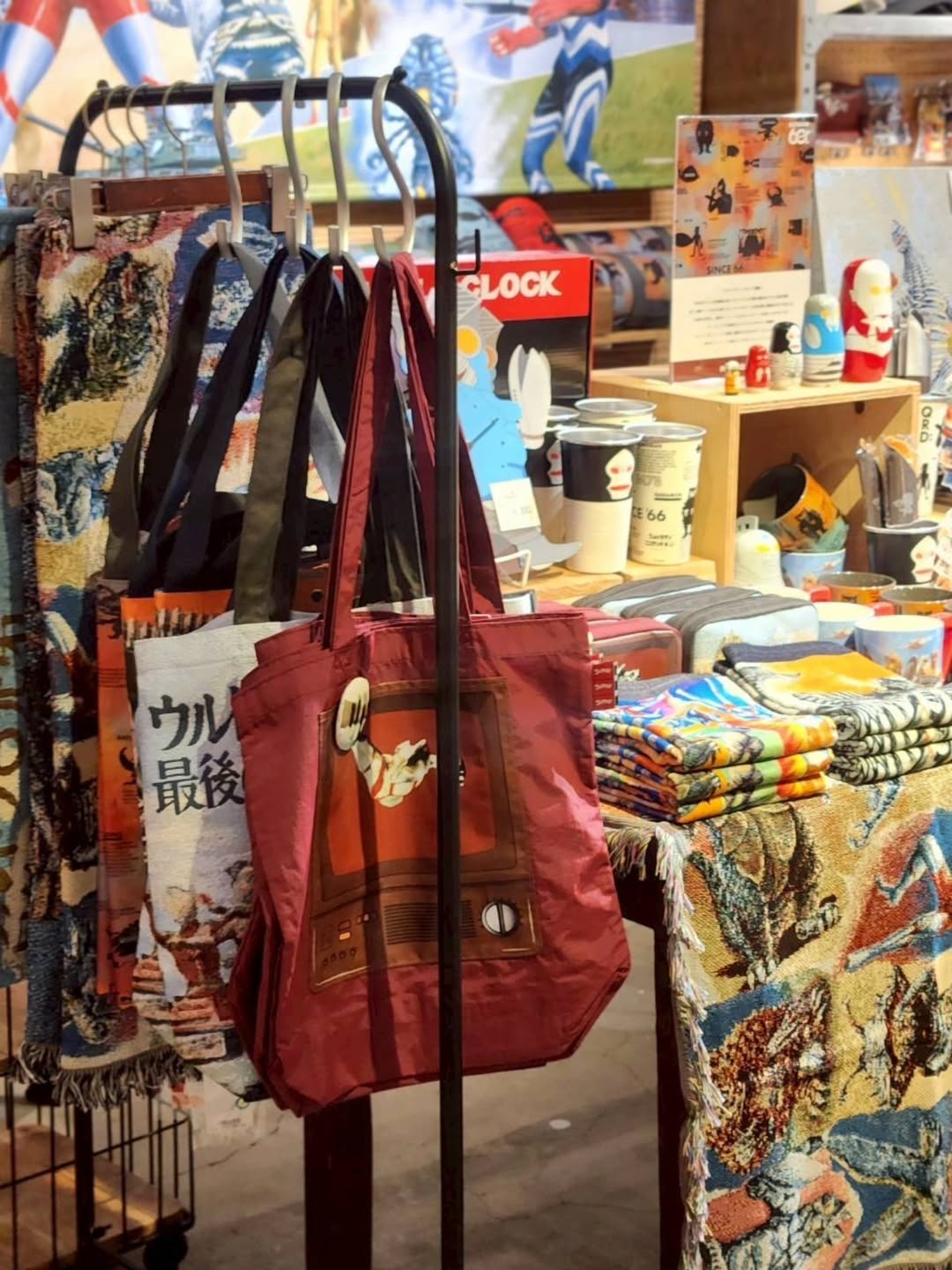 突發代購💮Ultraman × niko and… 強勢登場‼️