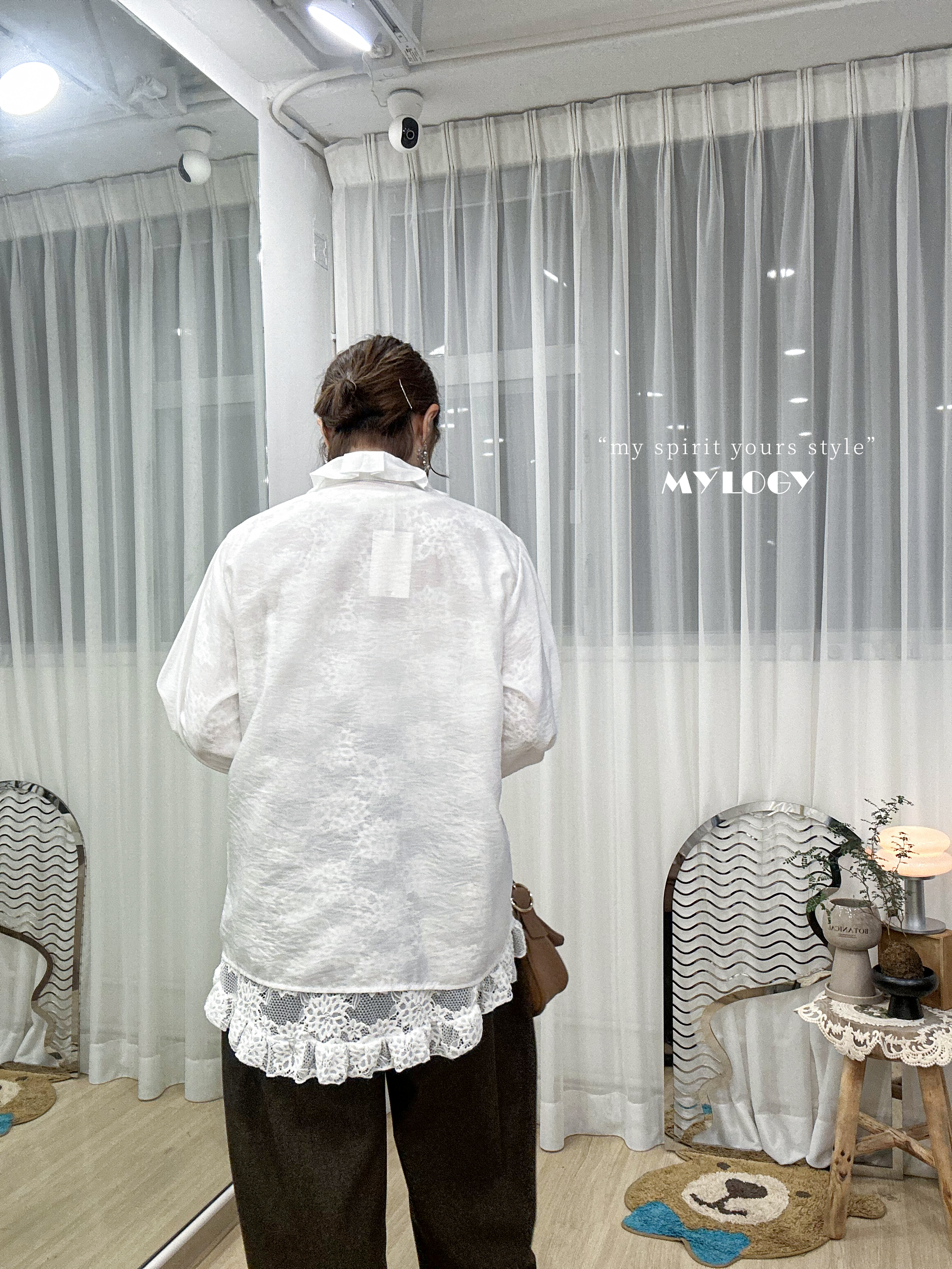 製造層次感～針織花花斜CUT內搭 IL0005