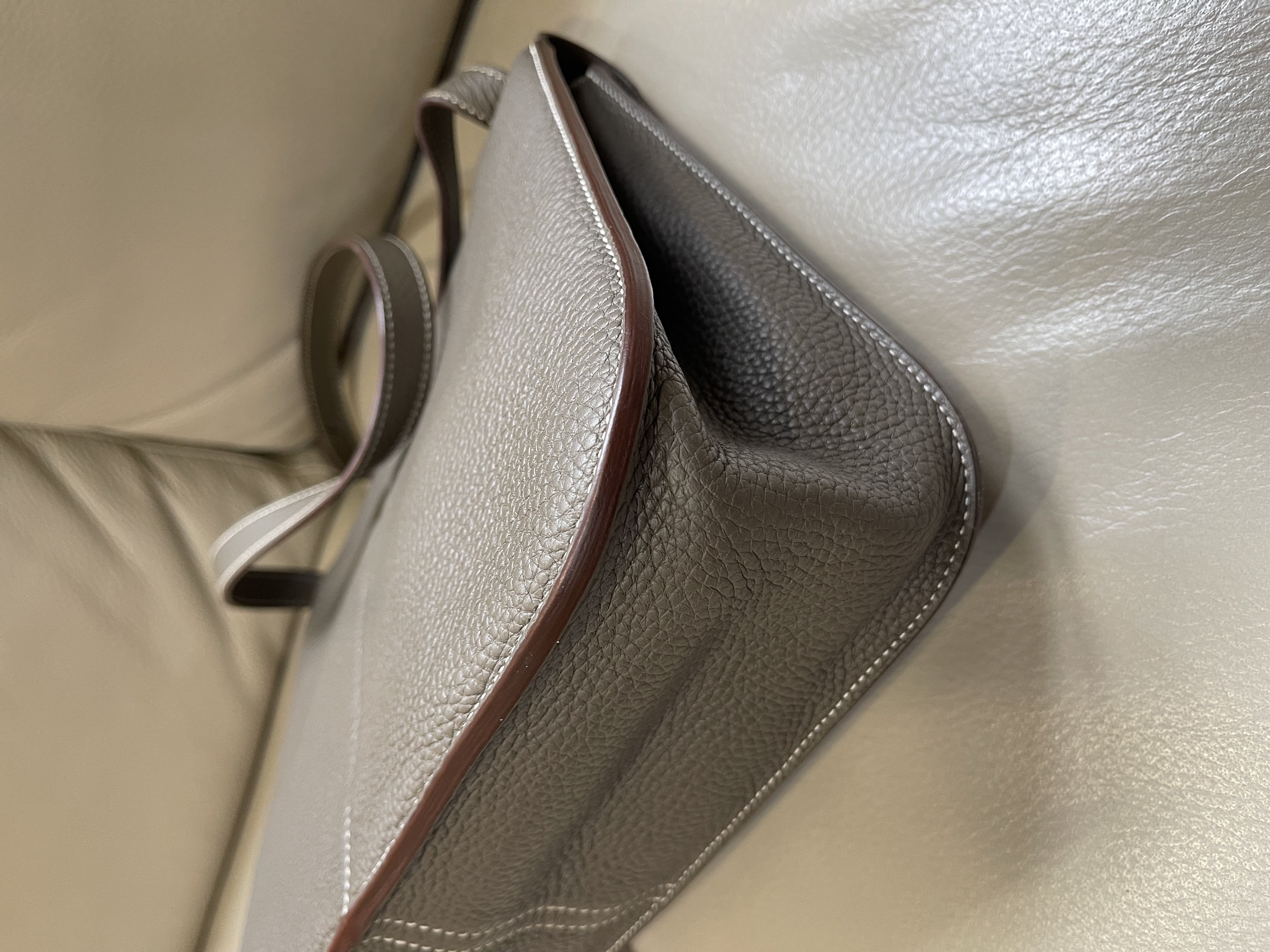 Pre-owned Hermes Halzan bag 