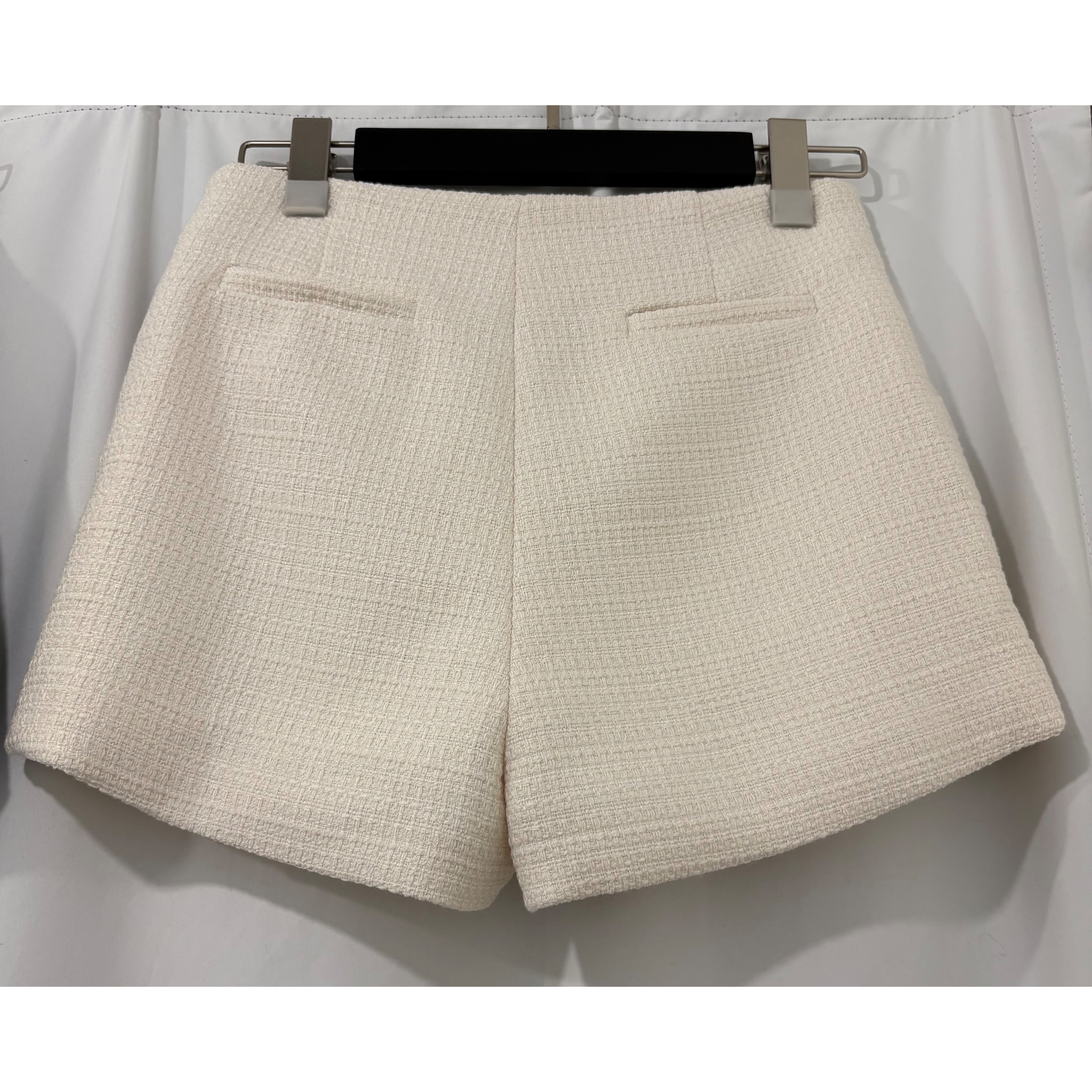新品價11月1截單🧸2610N《TWEED HW SHORTS》