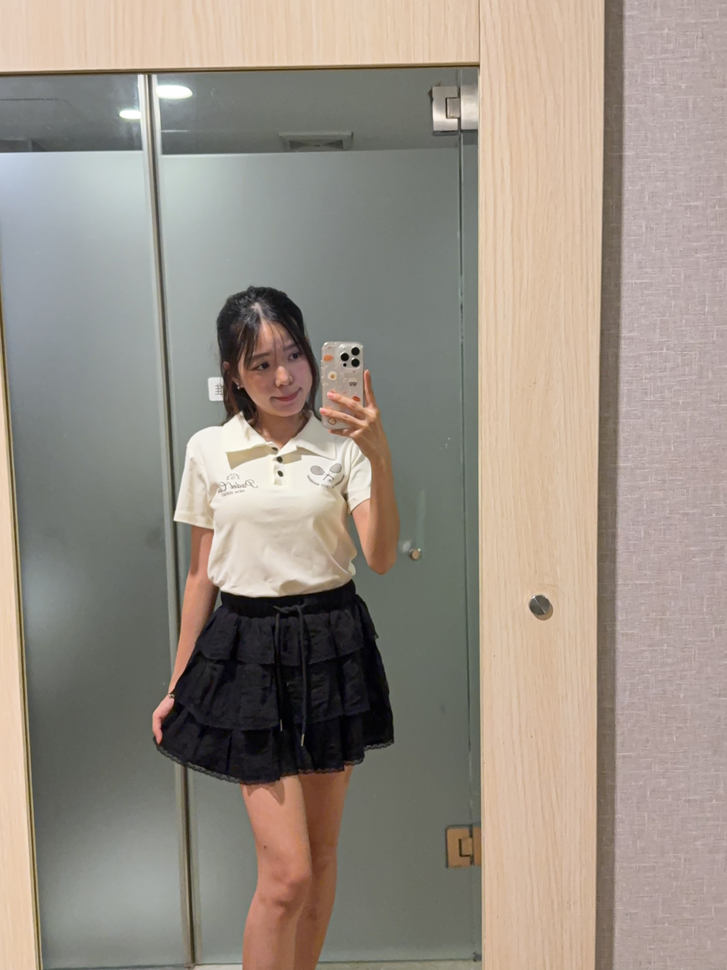 网球运动风翻领短上衣 R2993