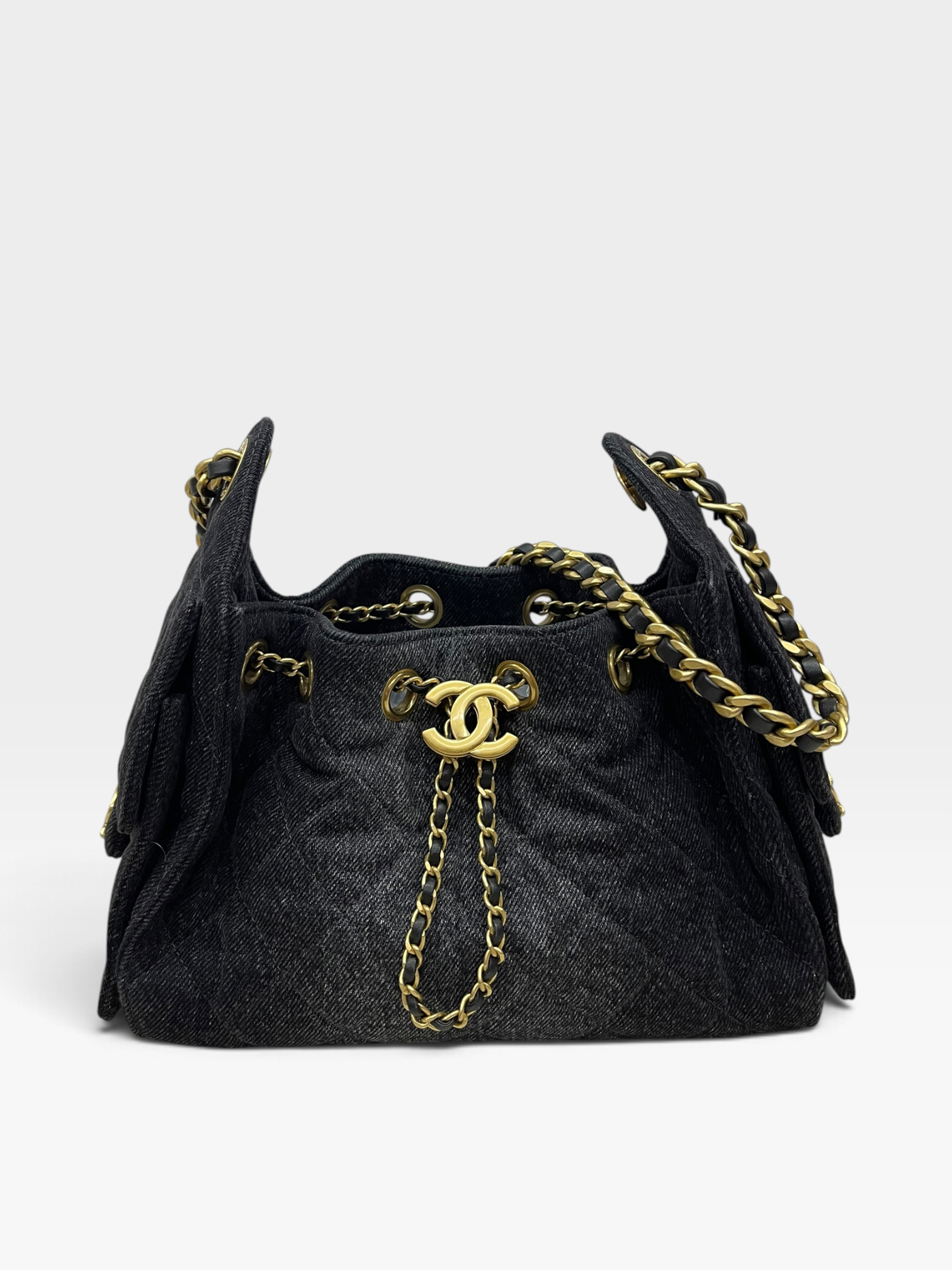 Pre-Owned CHANEL 25 Mini Handbag / Product Code: 091004