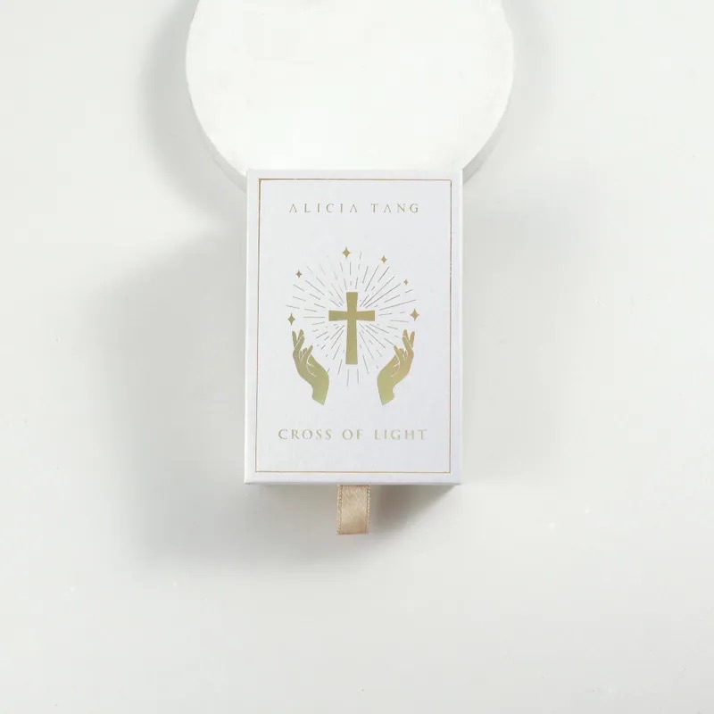 Cross of Light耶穌智慧神諭卡/ 肯定與療癒卡牌by Alicia Tang