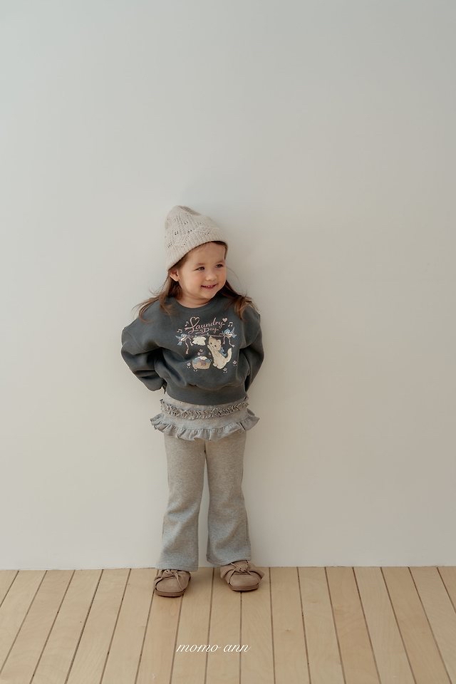Momoann | Pigcat sweatshirt with Mom