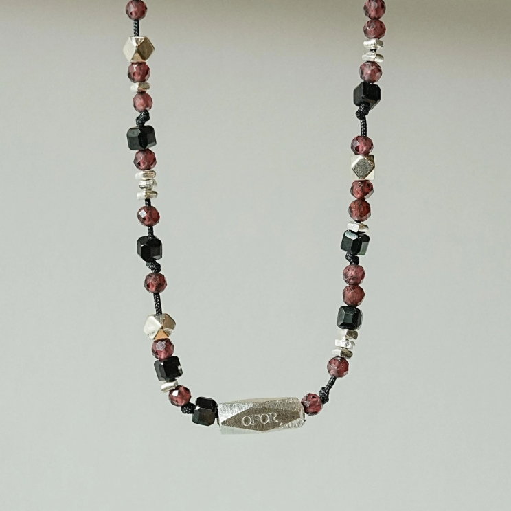 [OfOR] 1月) 변하지 않는 건, line bracelet 