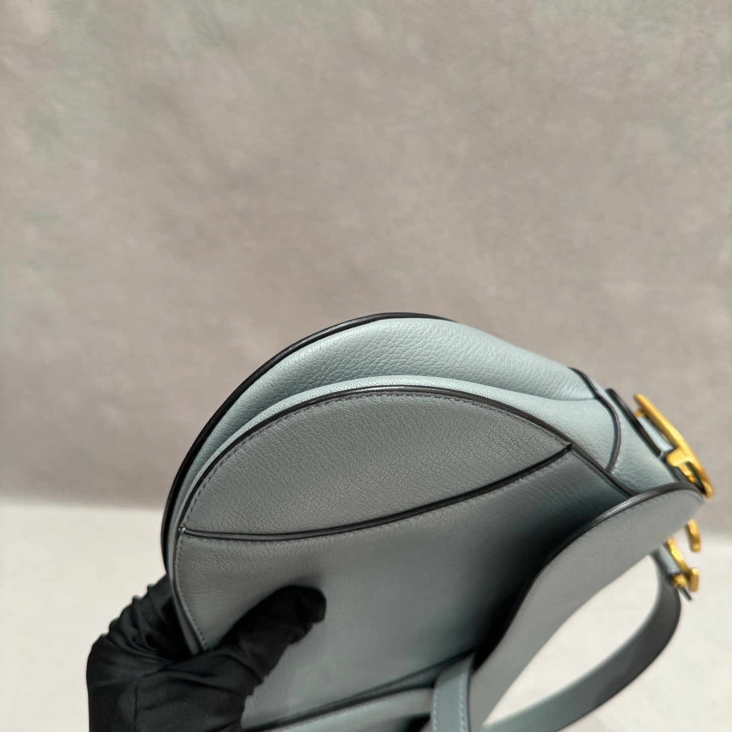 【預訂貨品】Dior全皮霧霾藍馬鞍包