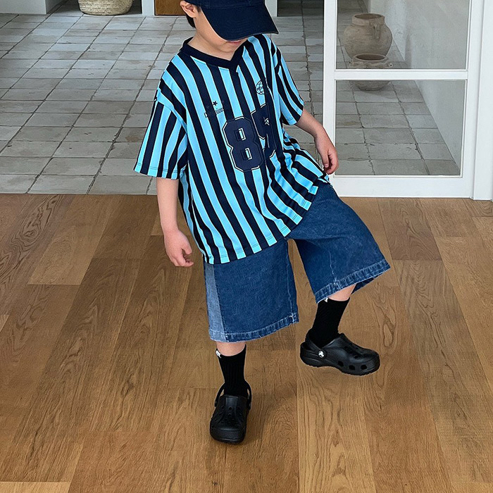 🇰🇷middle name tee