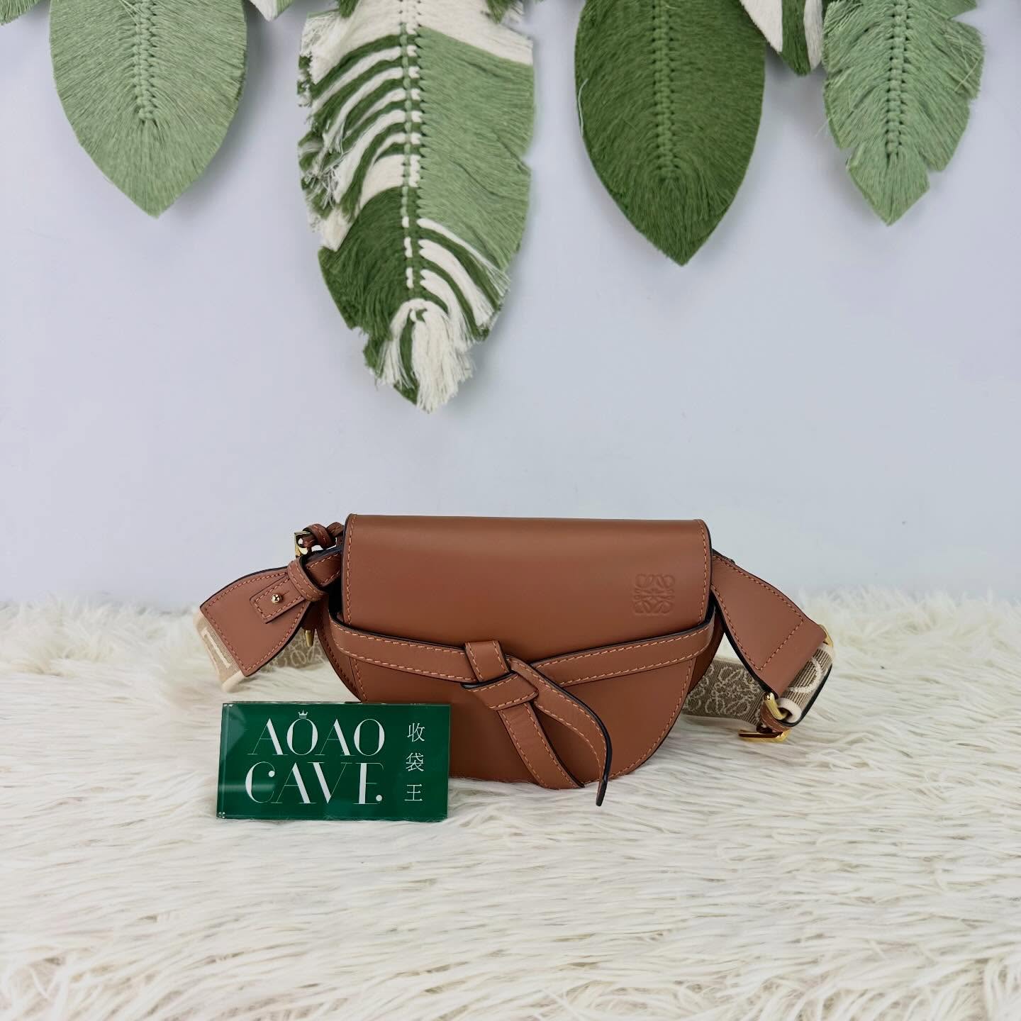 LOEWE 🤍PRE OWNED Mini Gate 焦糖色馬鞍包 斜肩包🤎