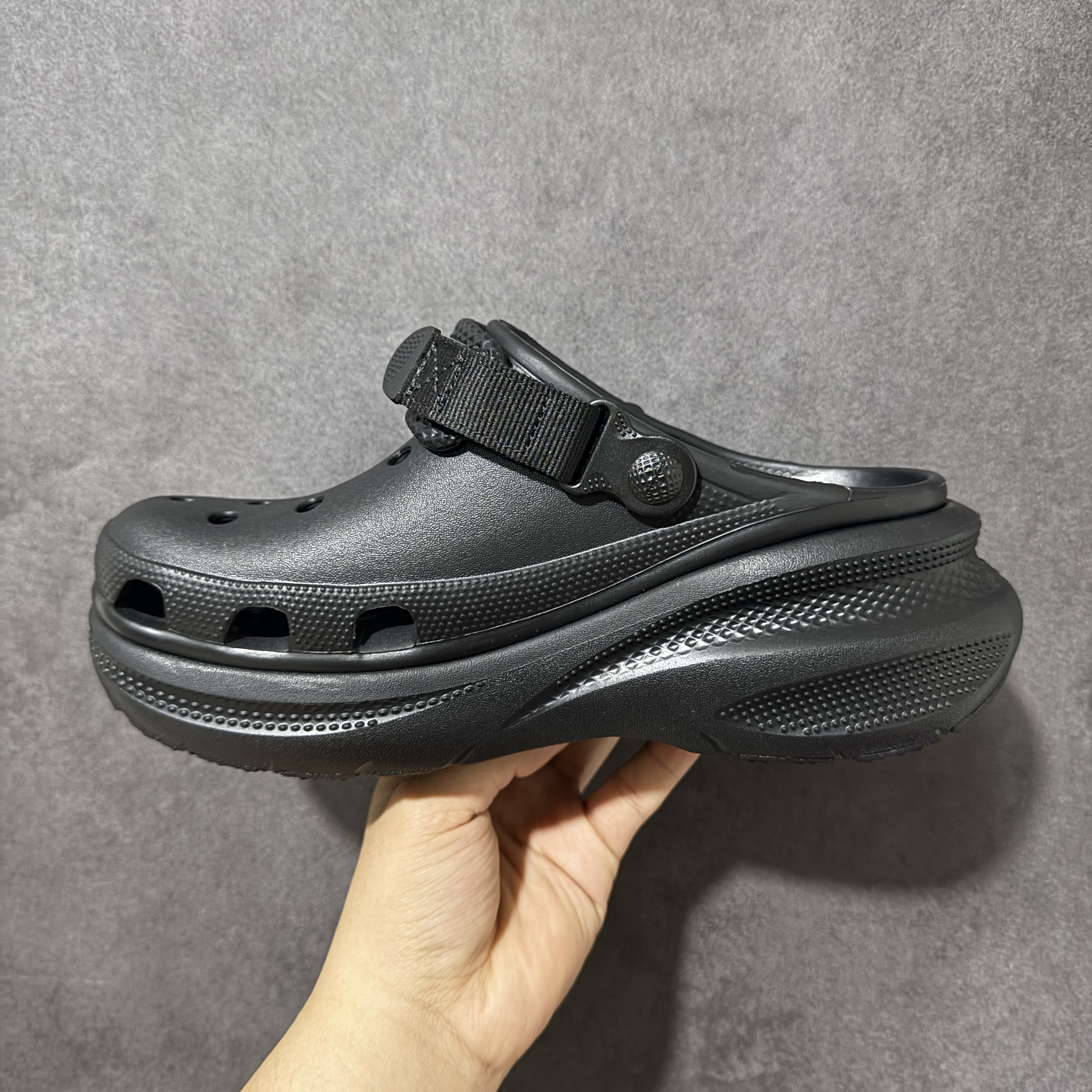 Crocs Classic Crush Clog