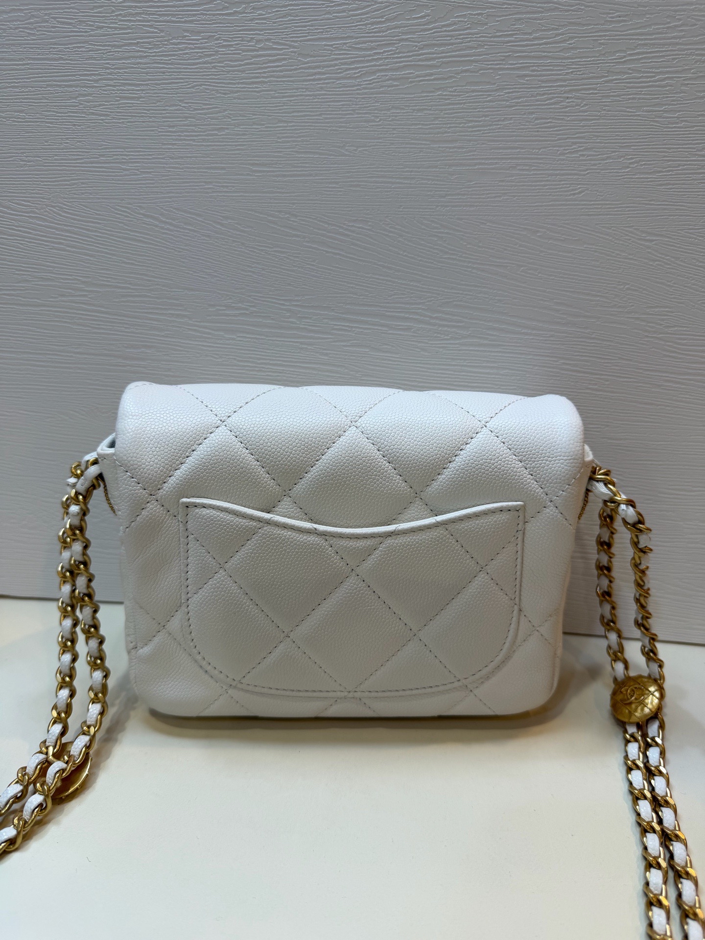Pre-Owned CHANEL Mini Square / Product Code: 26042427