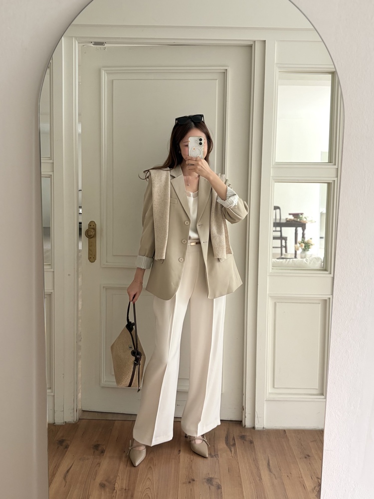 Charlyne Seamless-Front Slacks (Ivory)