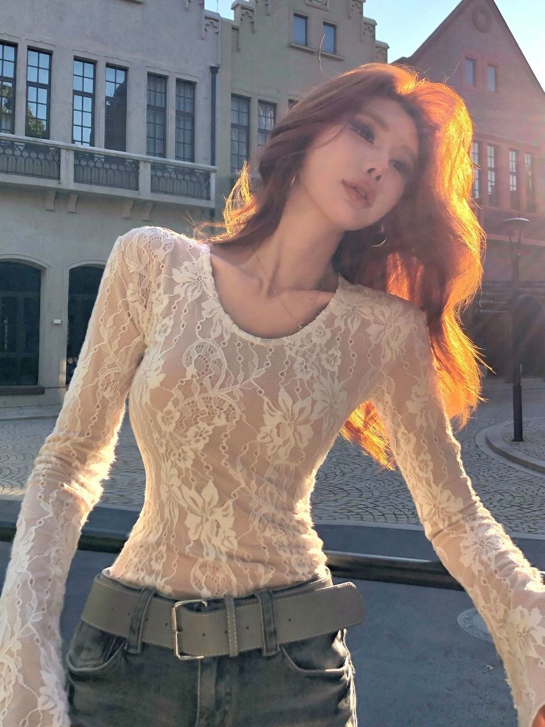 TP591蕾丝拼接上衣