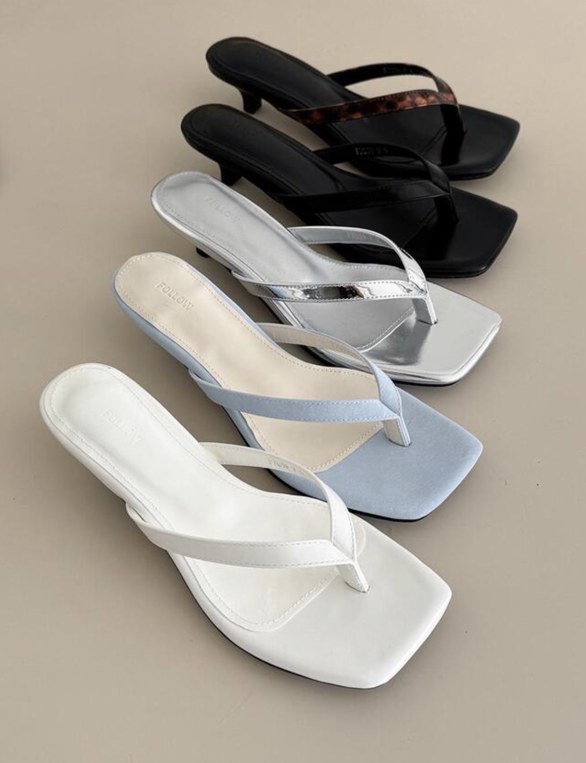 26SS/ 4CM HEELED THONG SANDALS