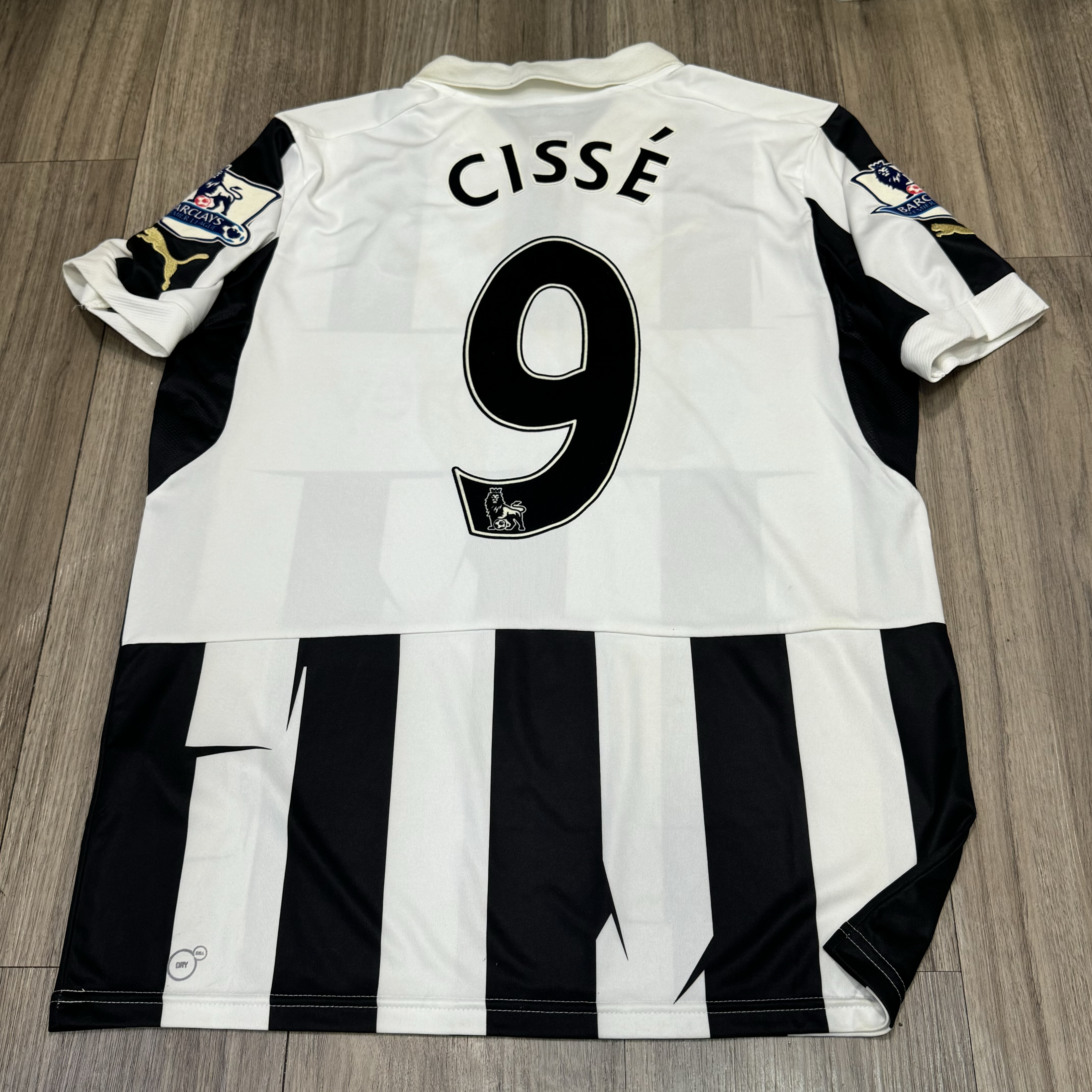 Newcastle United 12/13 home shirt #9 Cisse
