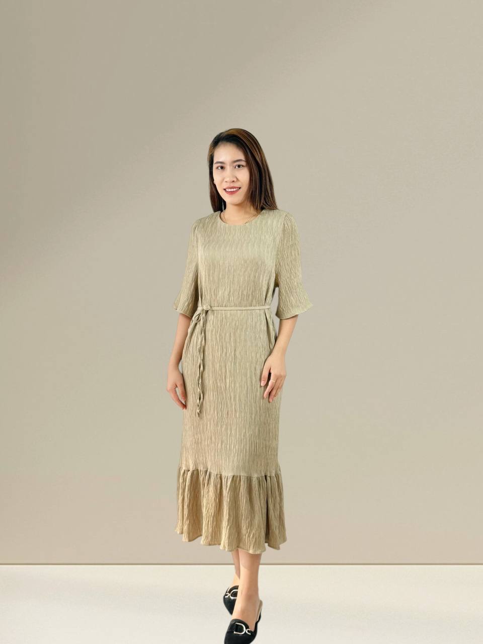 W80030 - Crinkle Serenity Dress