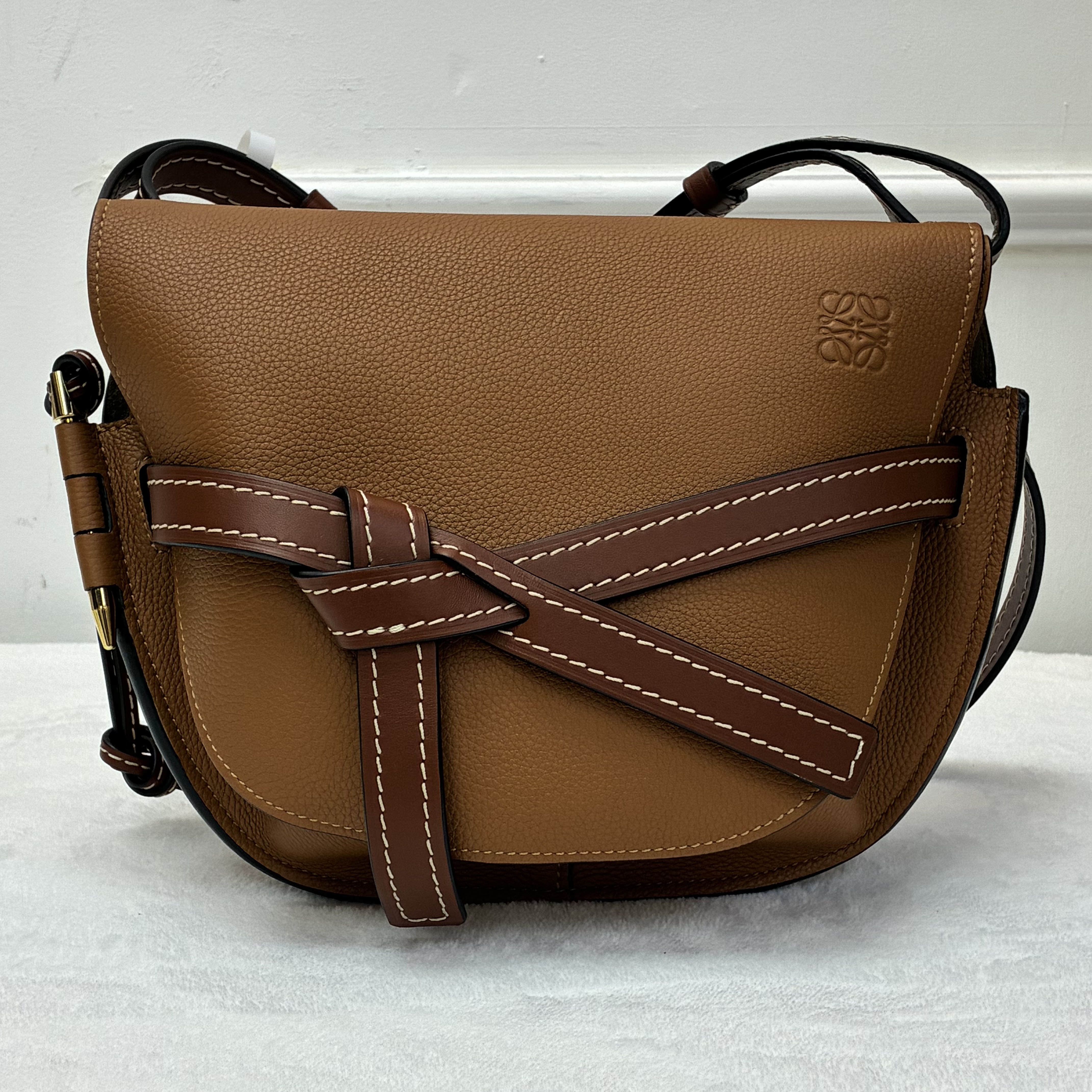 Loewe Gate啡色 標準尺寸大容量🤎