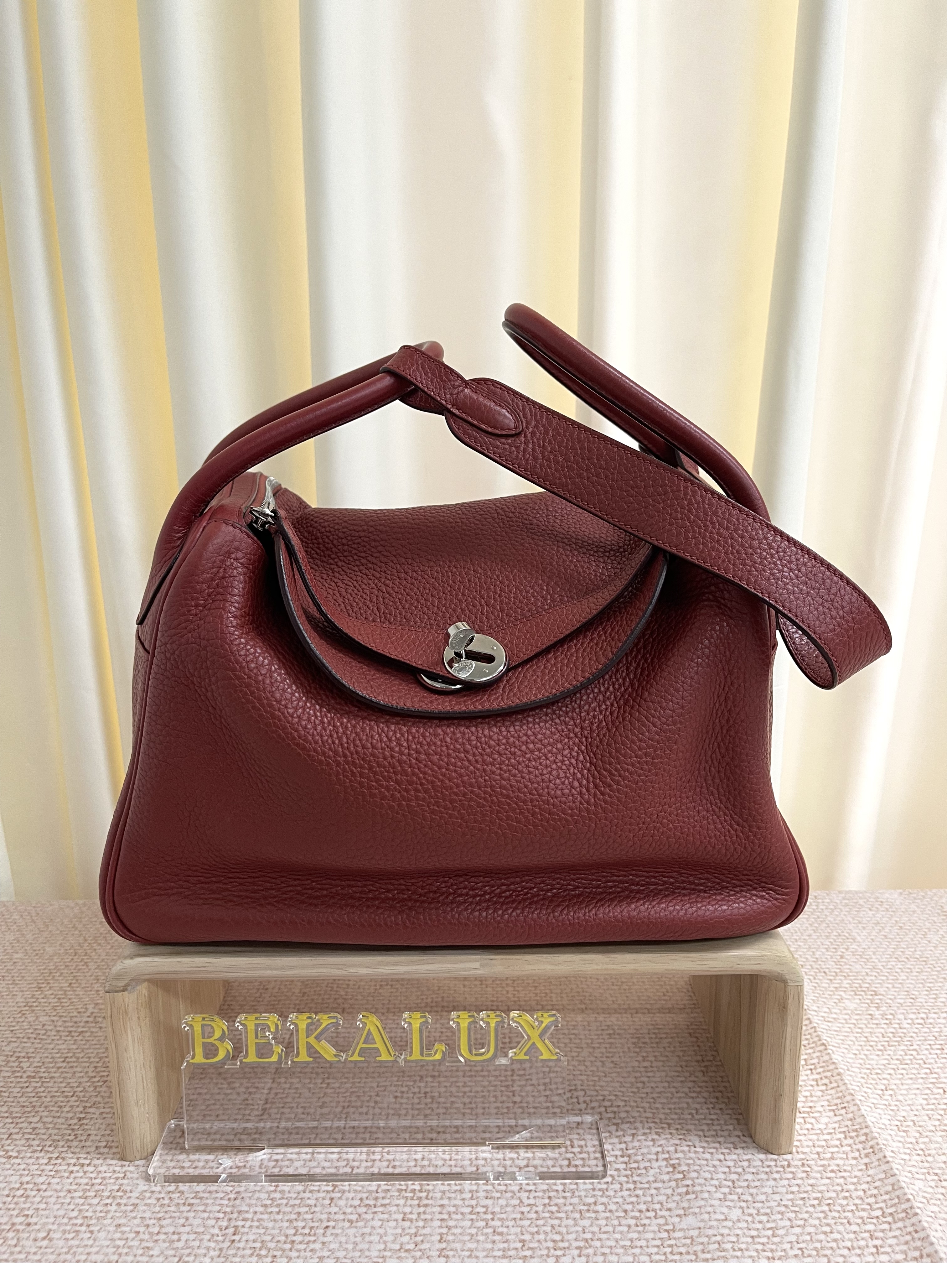 Pre-owned Hermes Lindy 30/ Stamp square M/ Product Code: 26020306