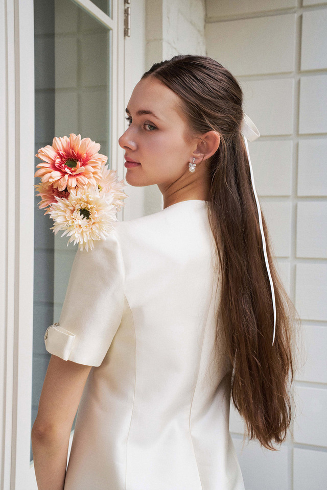 Elegant silky ribbon dress