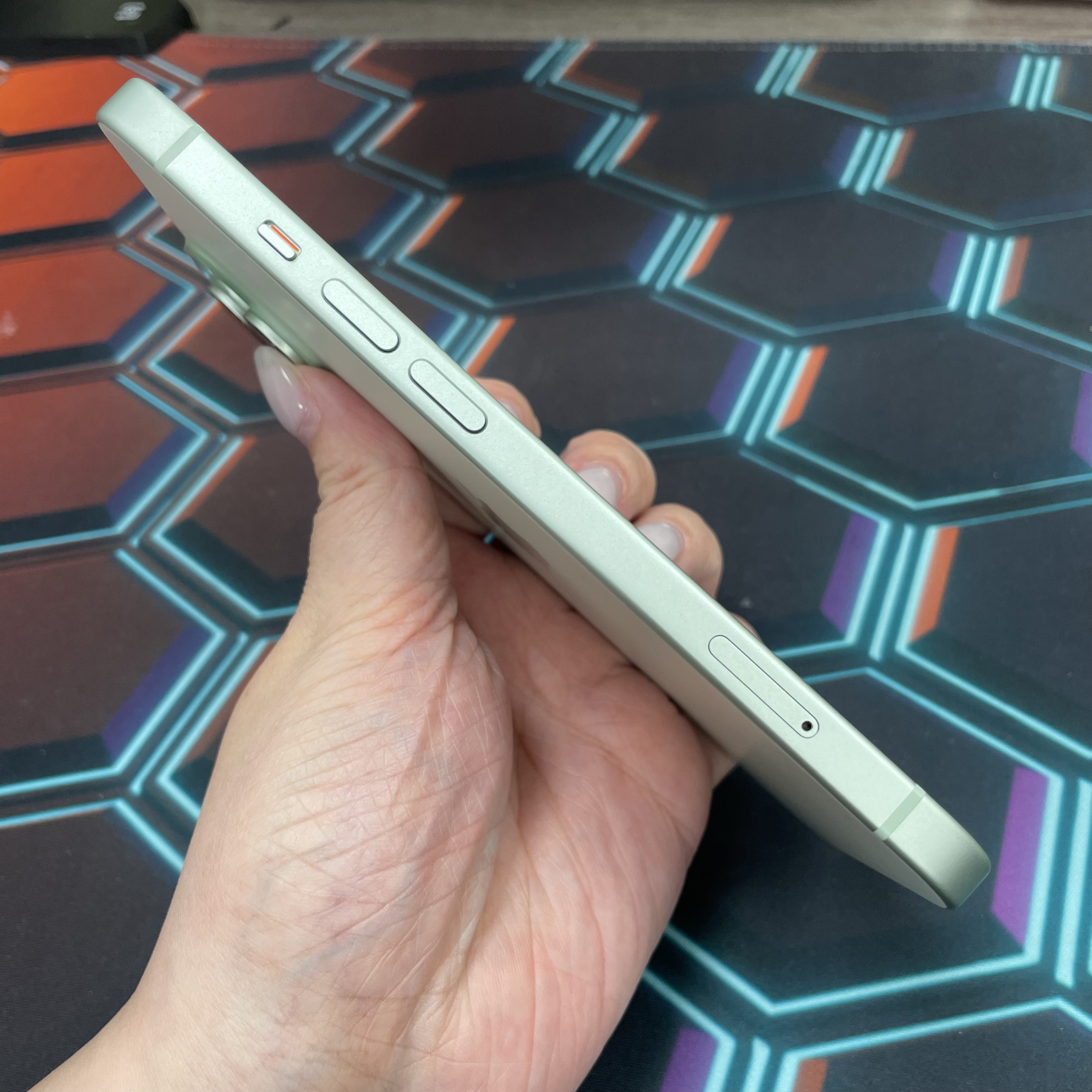 *6644 15 超靚機 128GB 電94 綠色 green