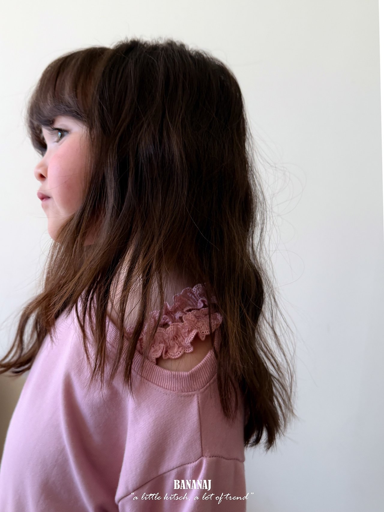 Bananaj | Shoulder Sweatshirt