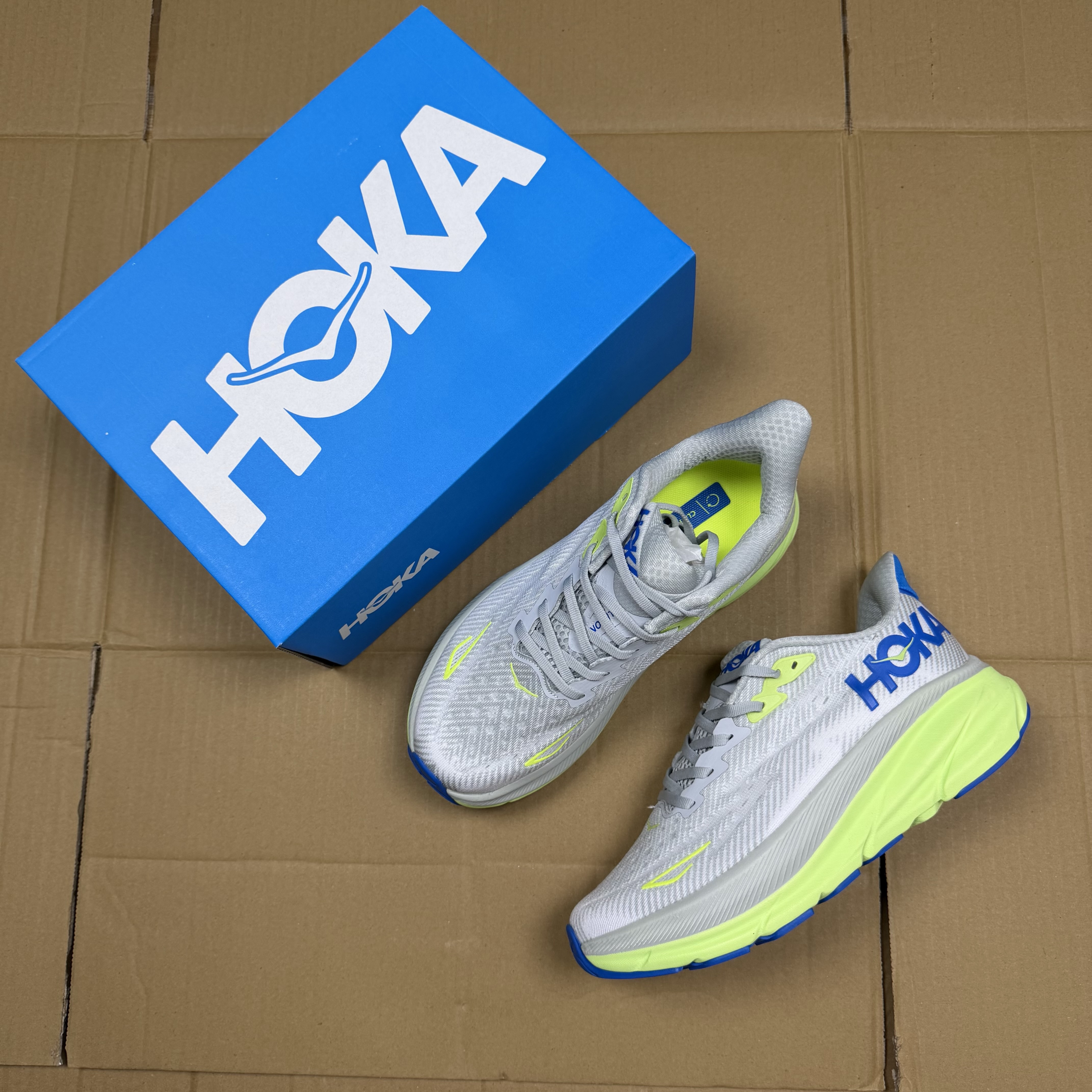 Hoka Clifton 9
