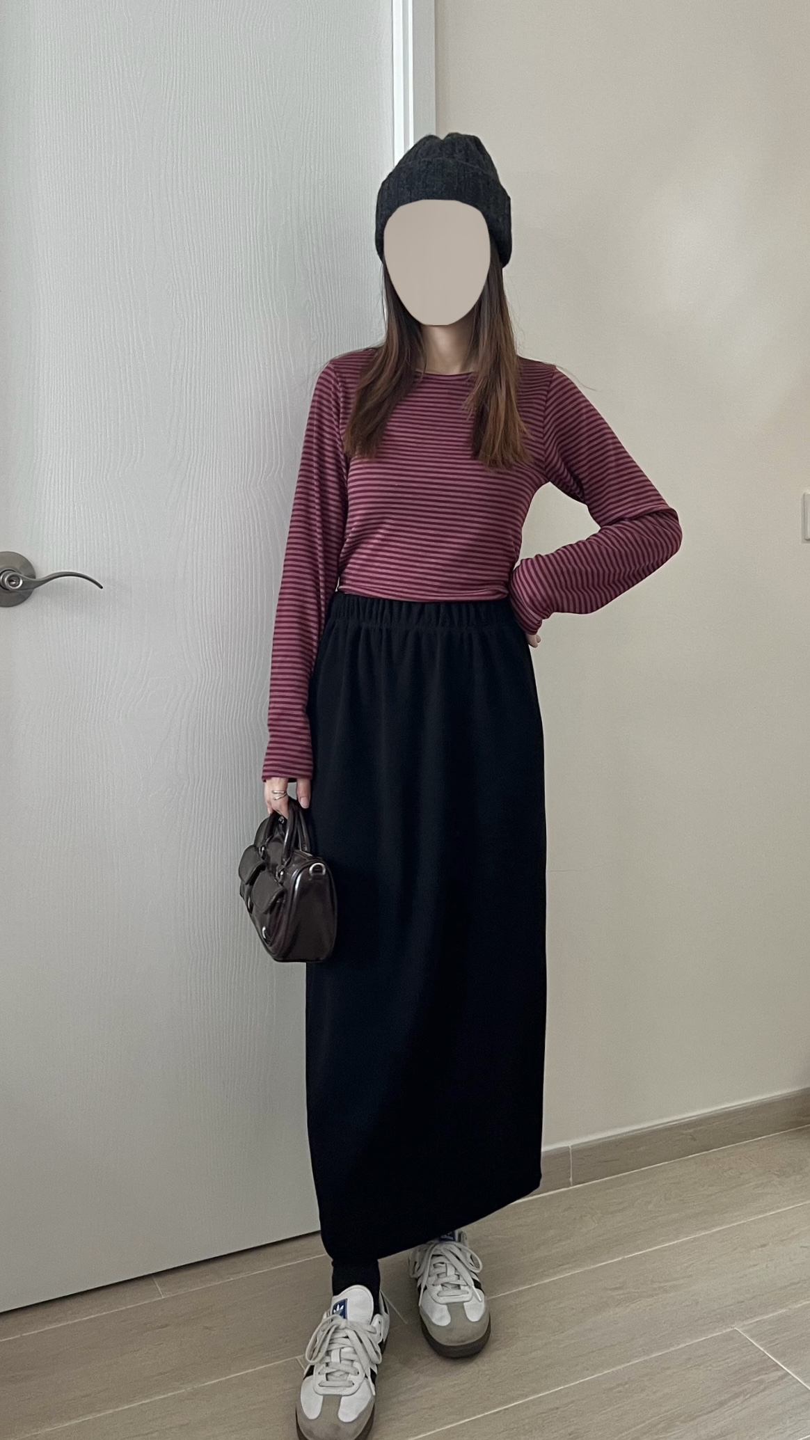 親膚軟熟細坑紋長裙 