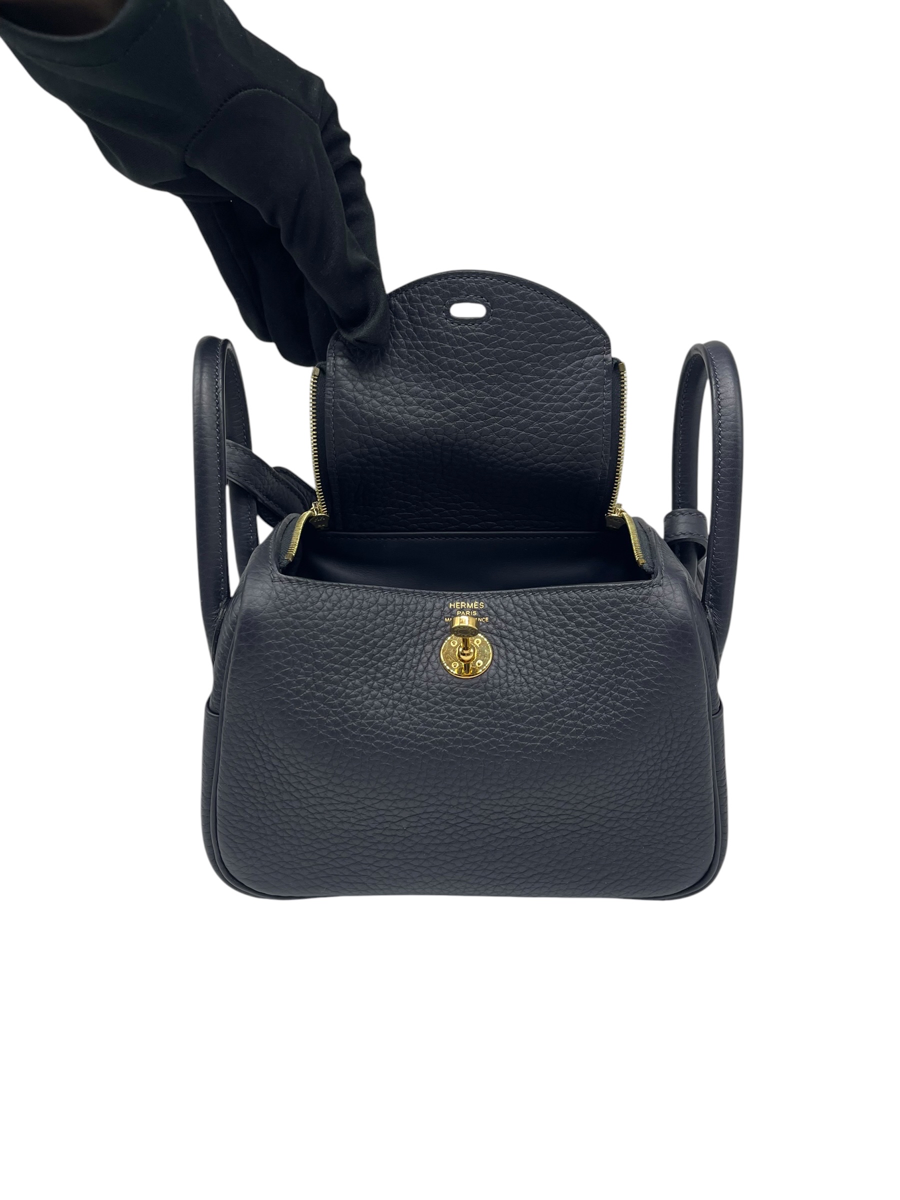 Pre-owned Hermes Mini Lindy / Caban / Stamp K / Product Code: 071503