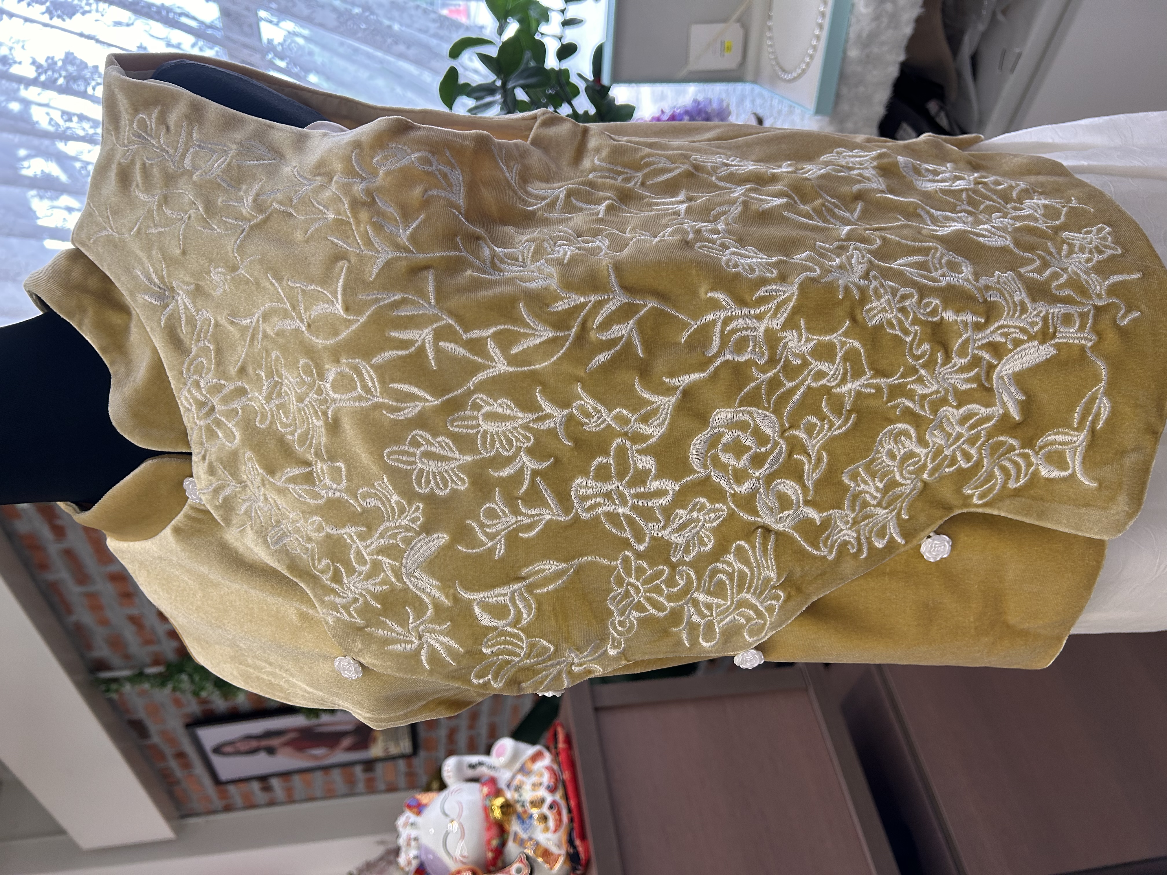 560.WB New Style Women Palace Velvel Best