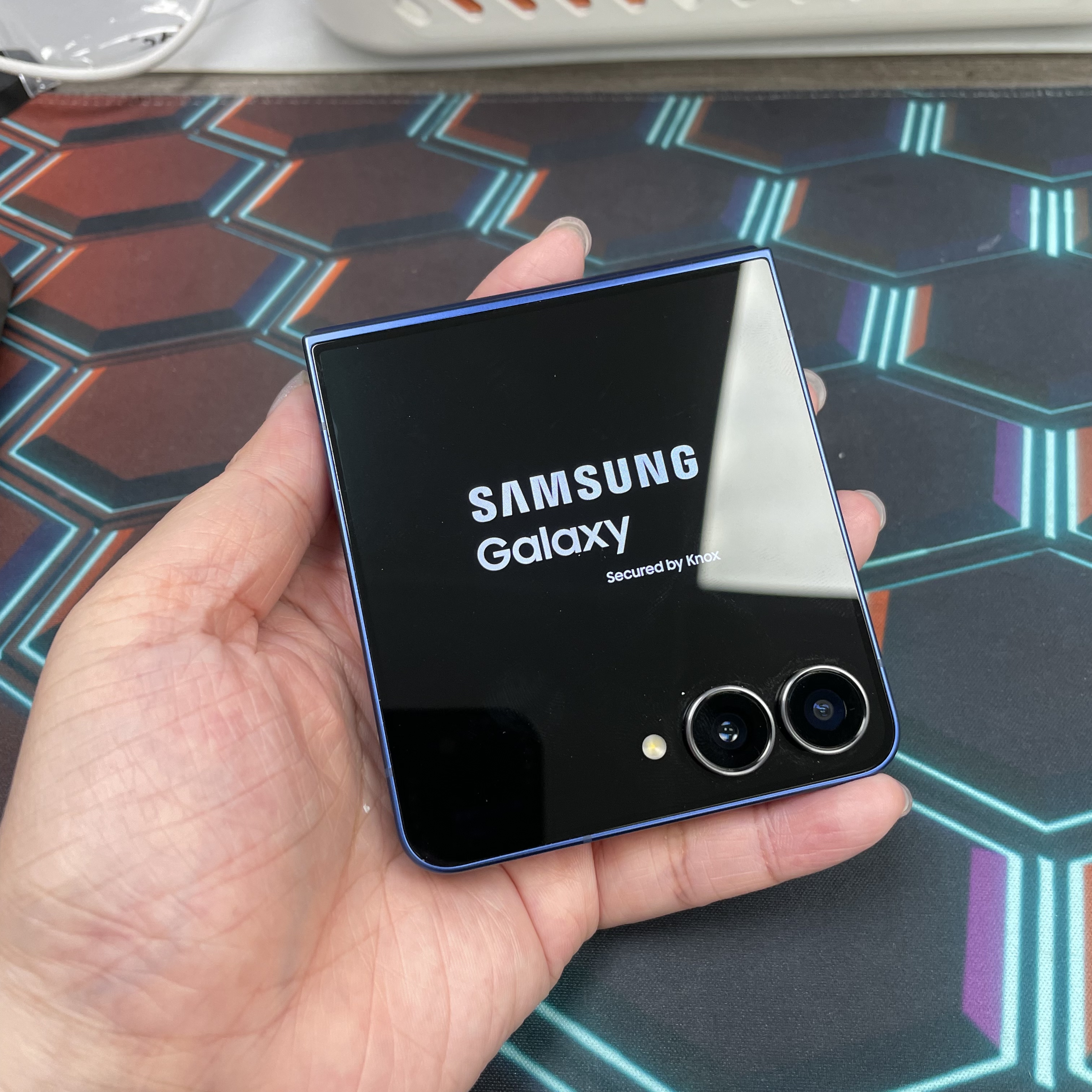 *7129 Galaxy Z Flip 7 勁靚機 12+256GB 藍色 blue
