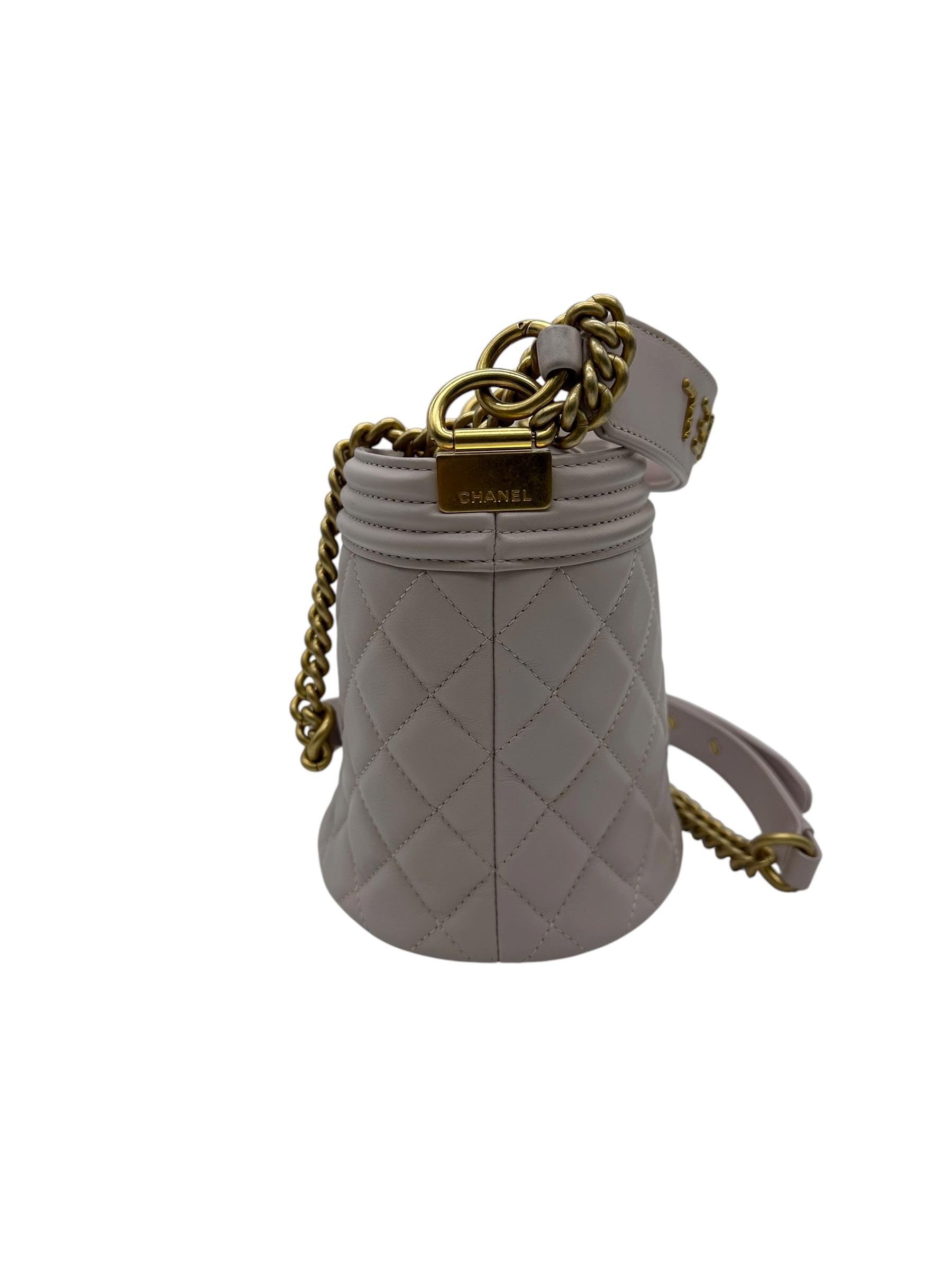 Pre-owned CHANEL Bucket Bag / Product Code: 070612