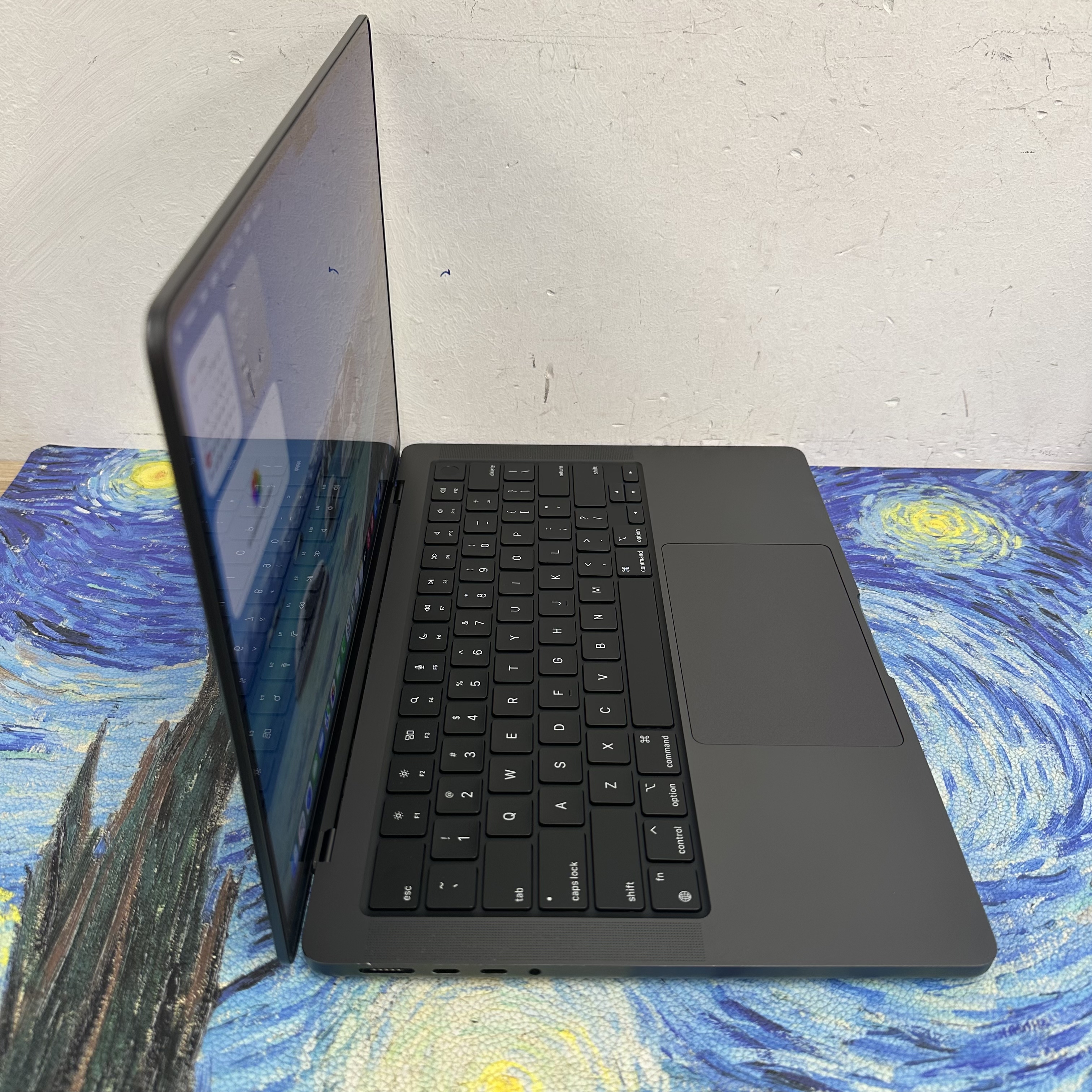 #6035 APPLE  MacBook Pro 2024/ M4 Max CPU /36GB Ram/1TB SSD/32核心GPU/14核心 CPU/Liquid Retina XDR Mon/14/黑色 / 畫圖/剪片/ Gaming Laptop/ 頂級/ 專業 / 粗用一流