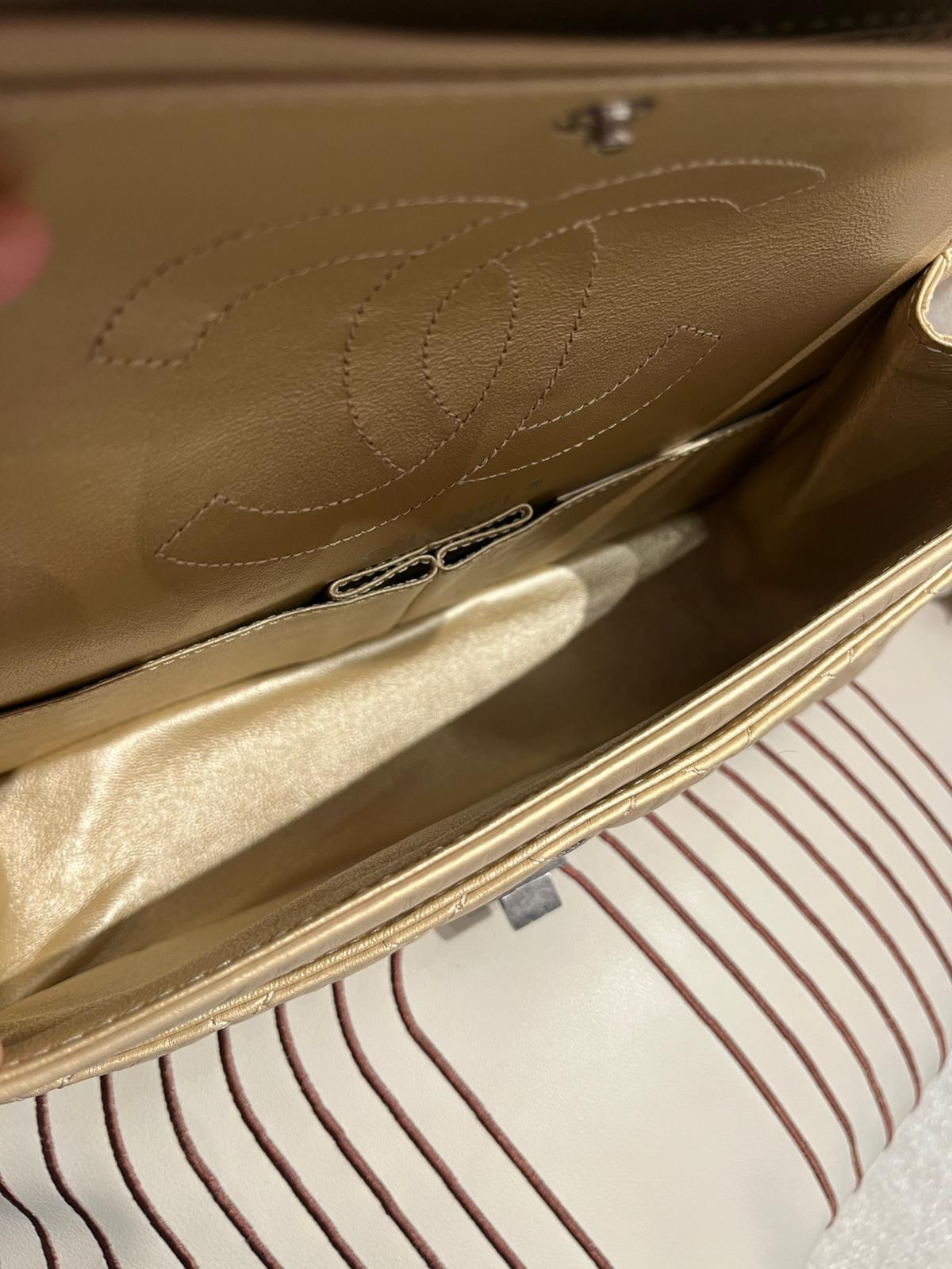 Chanel 2.55 flap bag classic calfskin 100%Authentic ,98%new ✅card✅dust bag✅box 