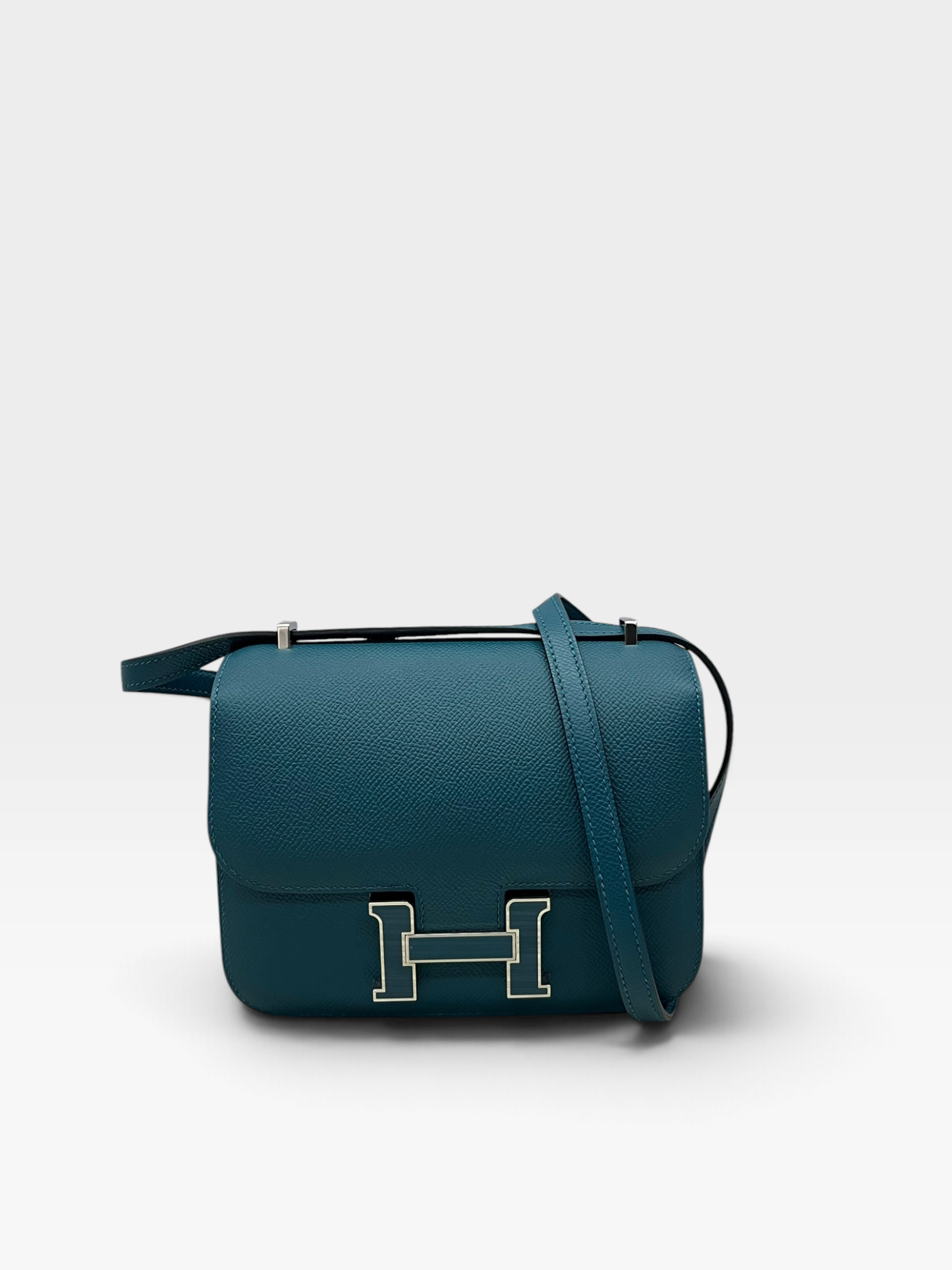 Pre-Owned HERMÉS Mini Constance Stamp Y / Product Code: 092404
