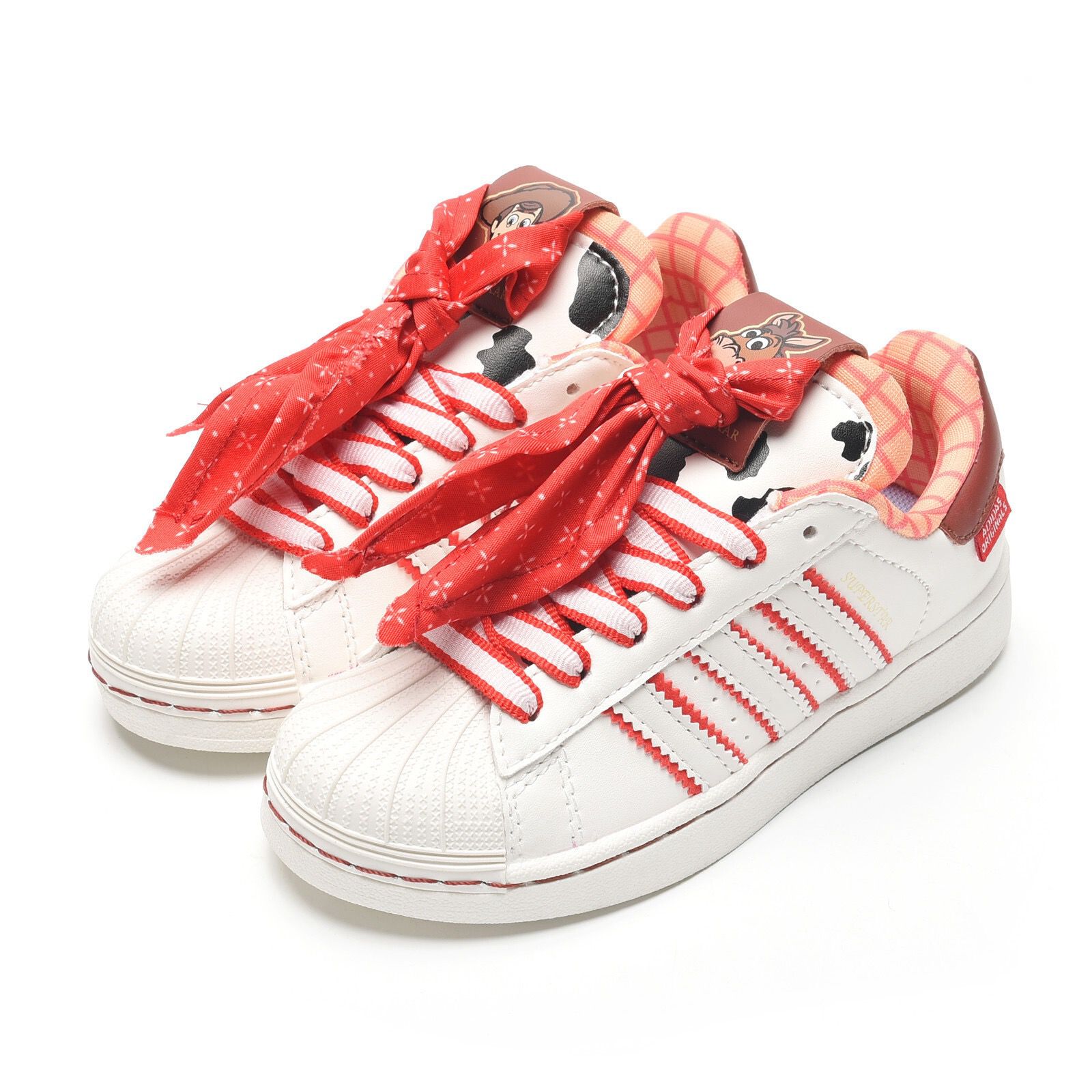 $188對。廠單ad & Toy Story聯名限定貝殼鞋