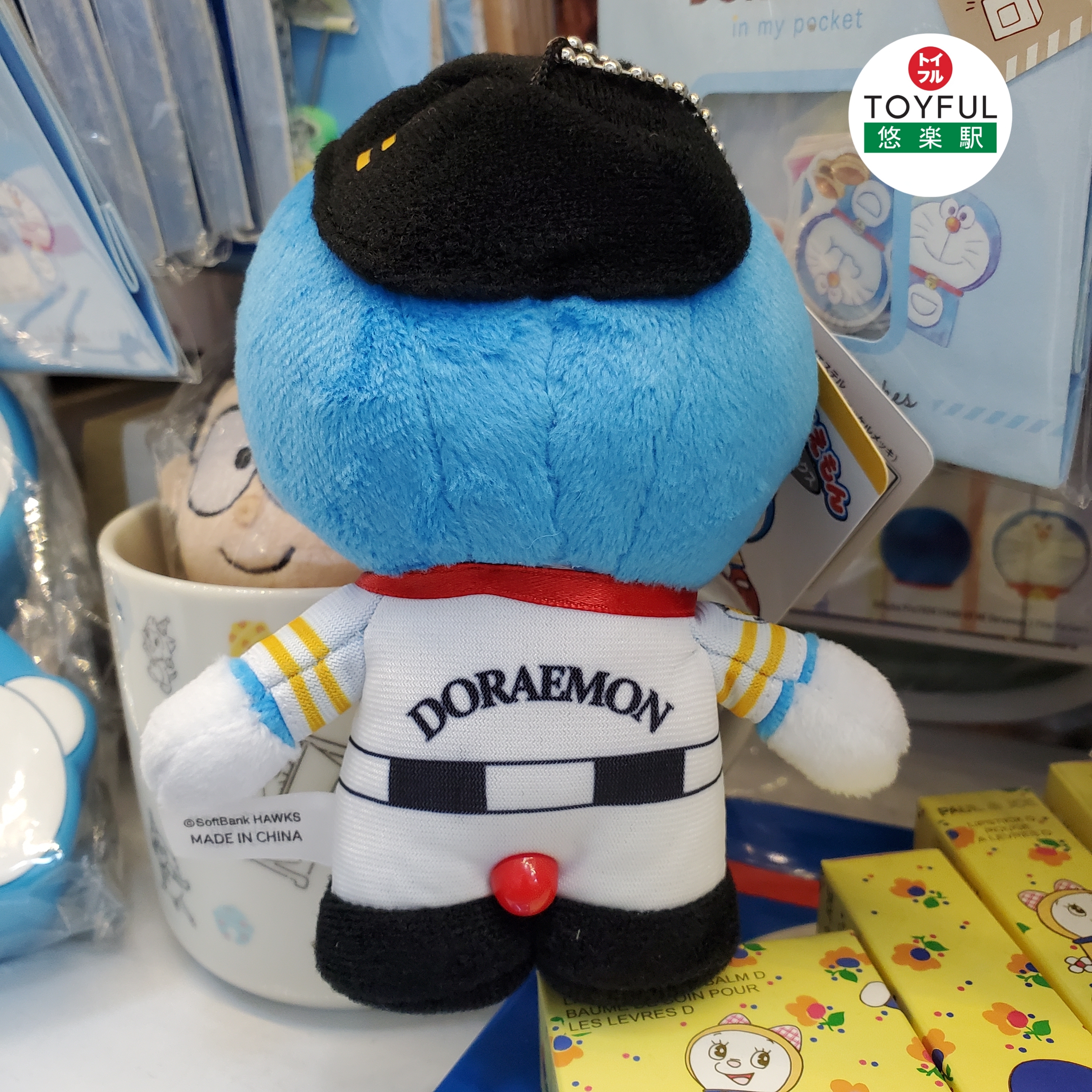 [現貨] [日本直送] 福岡 HAWKS 棒球隊限定 ｜ DORAEMON ｜吊飾 {TF2309053}