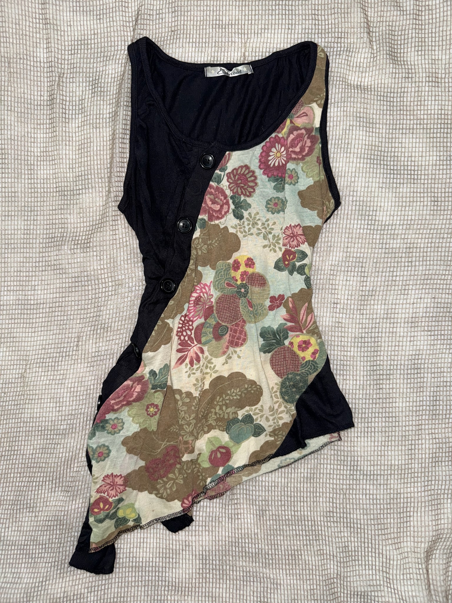 Grunge Distressed Asymmetric Button Tank