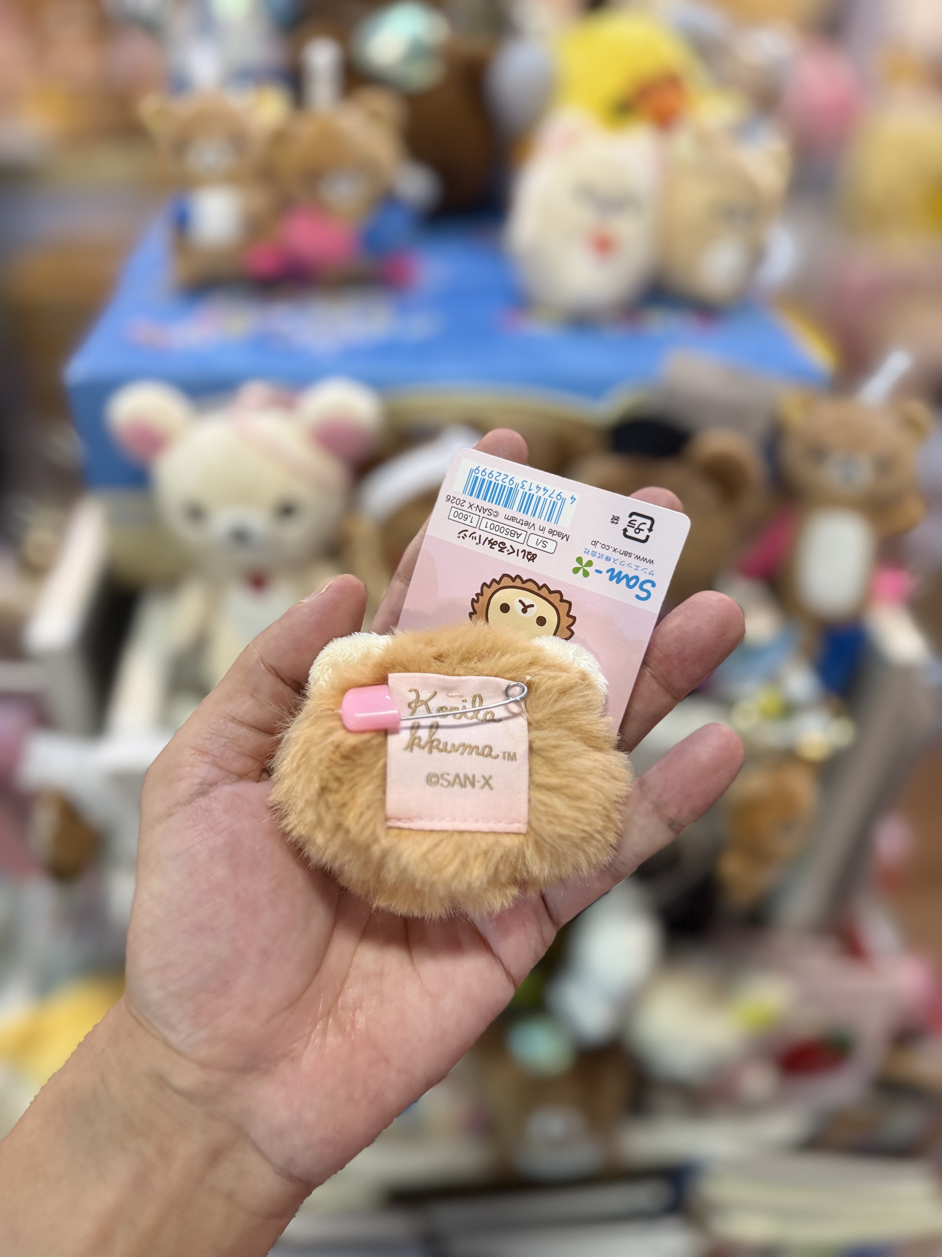 《現貨》全新日本pop up限定 小白熊獅子造型扣針