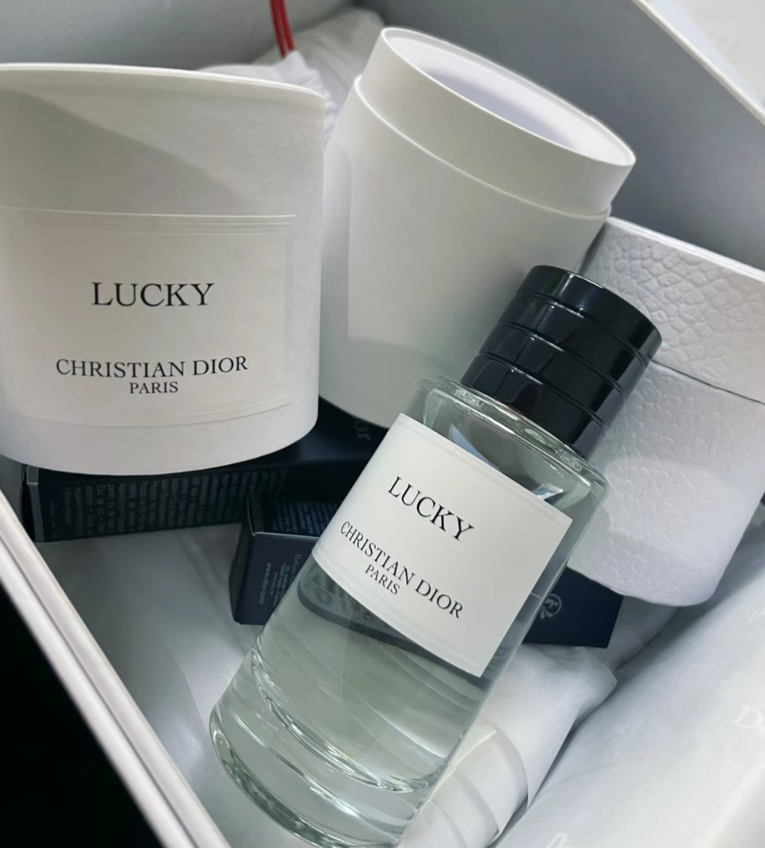 ウォーザード Dior 香水 Lucky 40ml - 香水