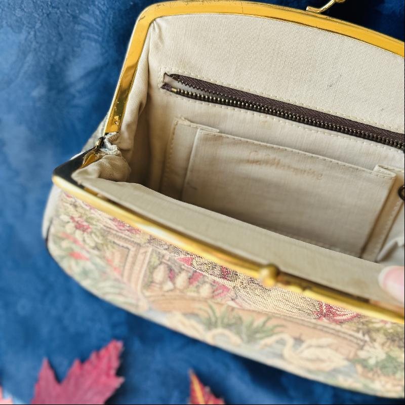 Vintage C.a. 1960s La Marquise Italian TapestryCourting Couple Pattern Double-Sided Handbag (MT2121)