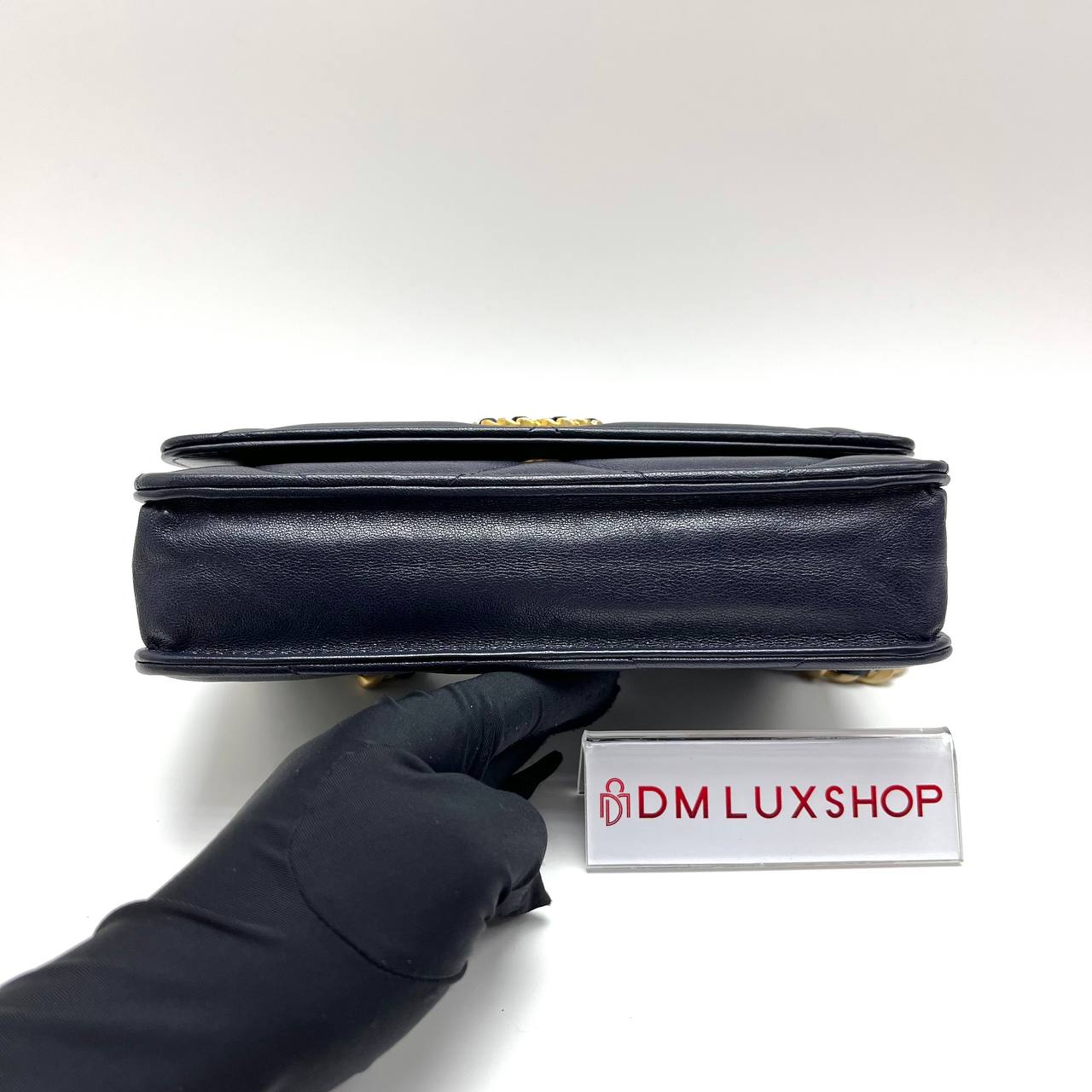 Chanel 19 WOC Navy Blue Lambskin GHW (Serial 29, Year 2019)
